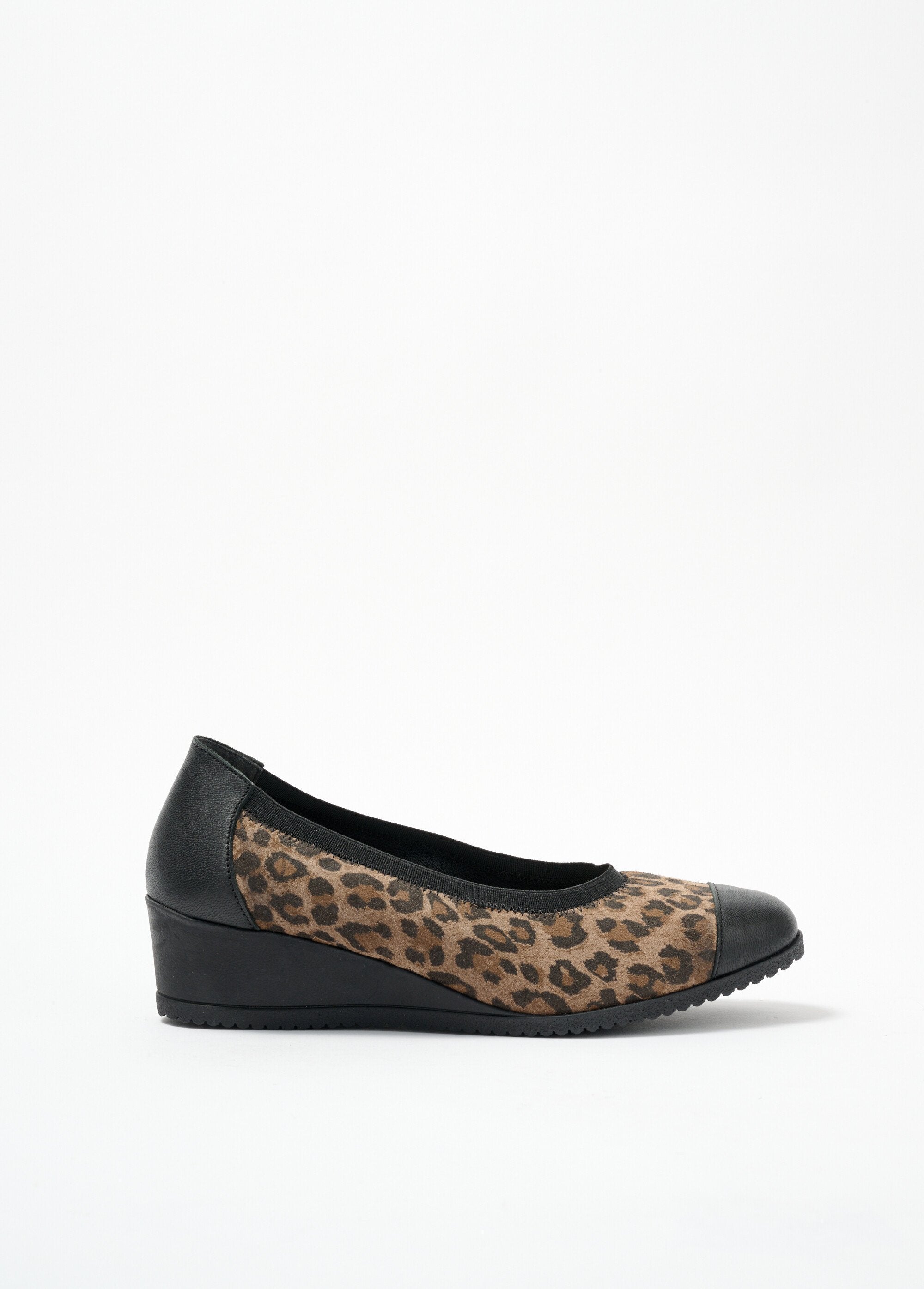 Bailarinas_grandes_de_cuero_Estampado_de_leopardo_DR1_slim