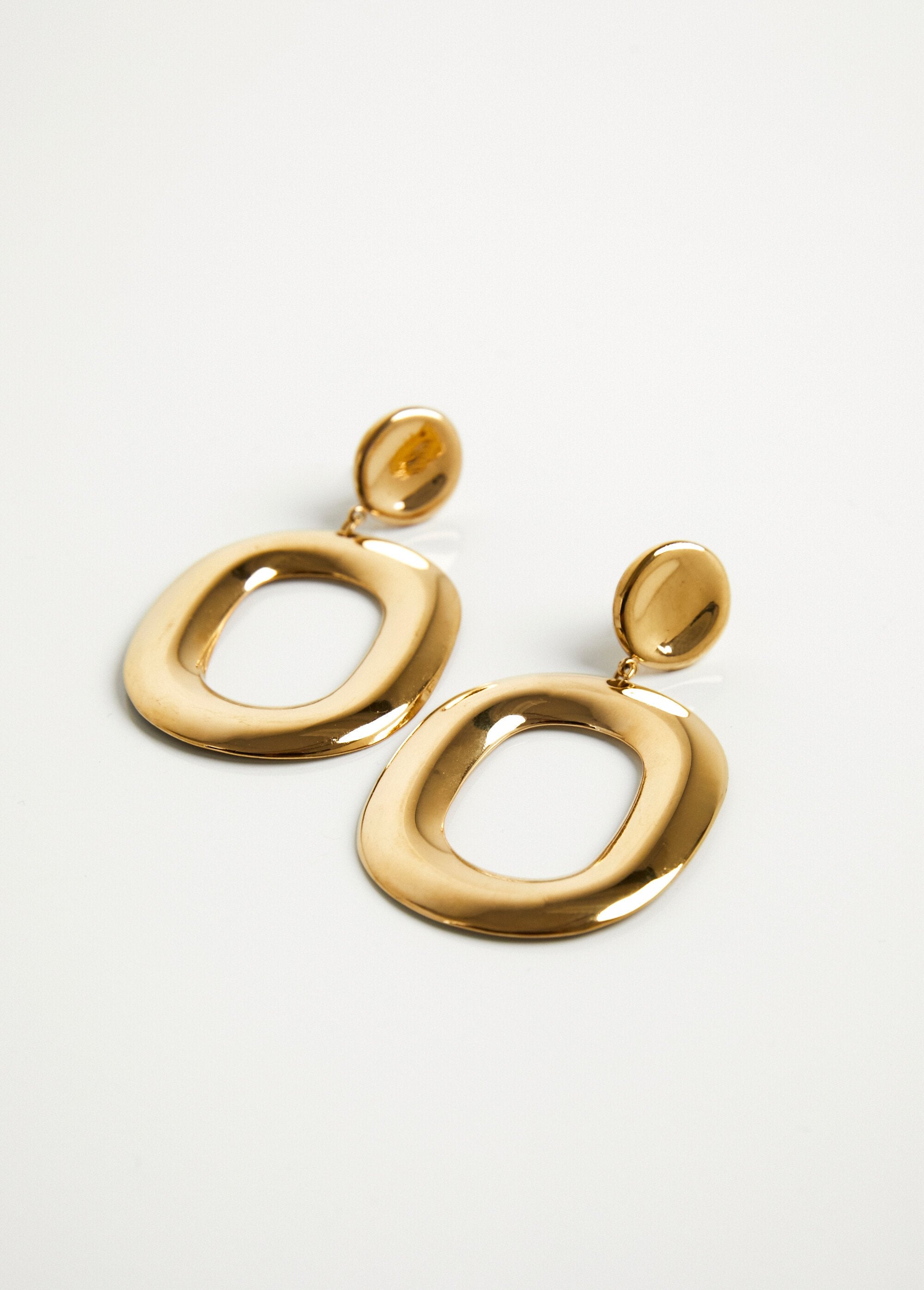 Pendientes_colgantes_ovalados_huecos_Dorado_DE1_slim