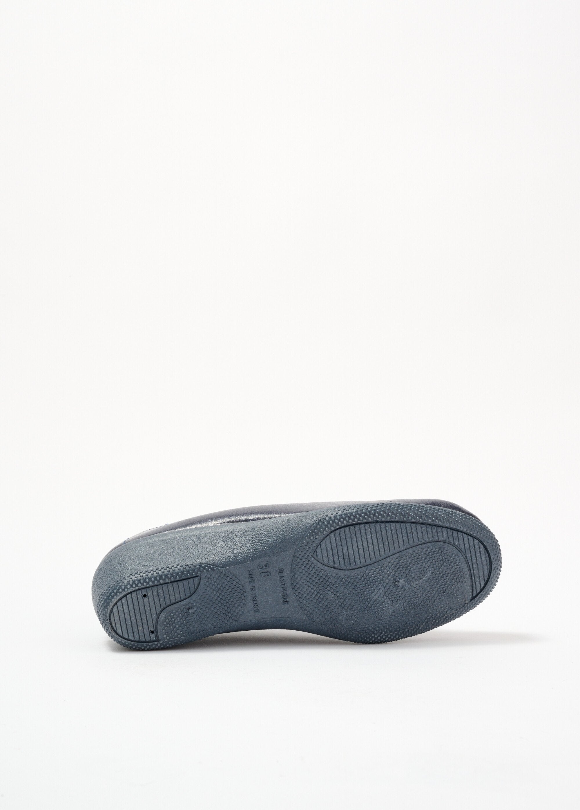 Derbies_de_cuña_con_cordones_de_cuero_de_gran_anchura_Marina_UN1_slim