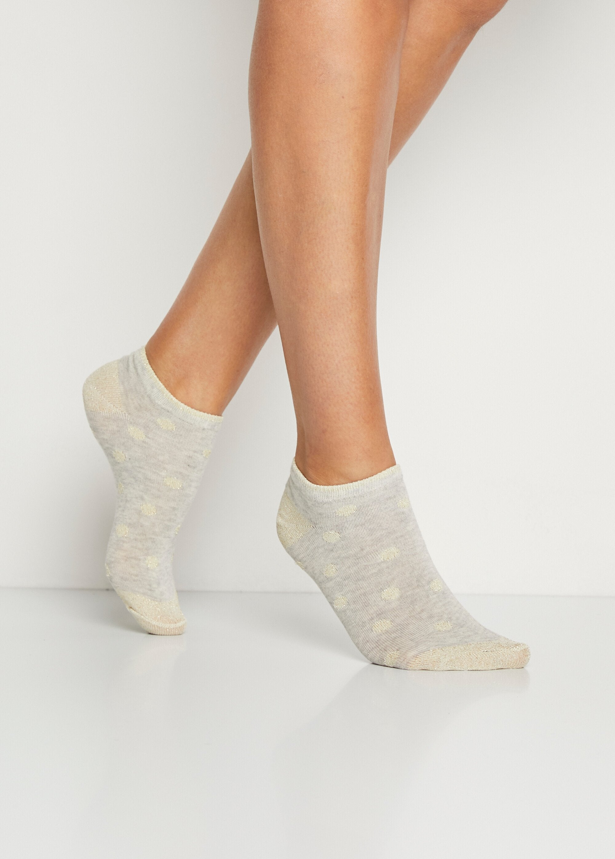 Calcetines_discretos_con_lurex_Lote_surtido_de_grises_3_FA1_slim