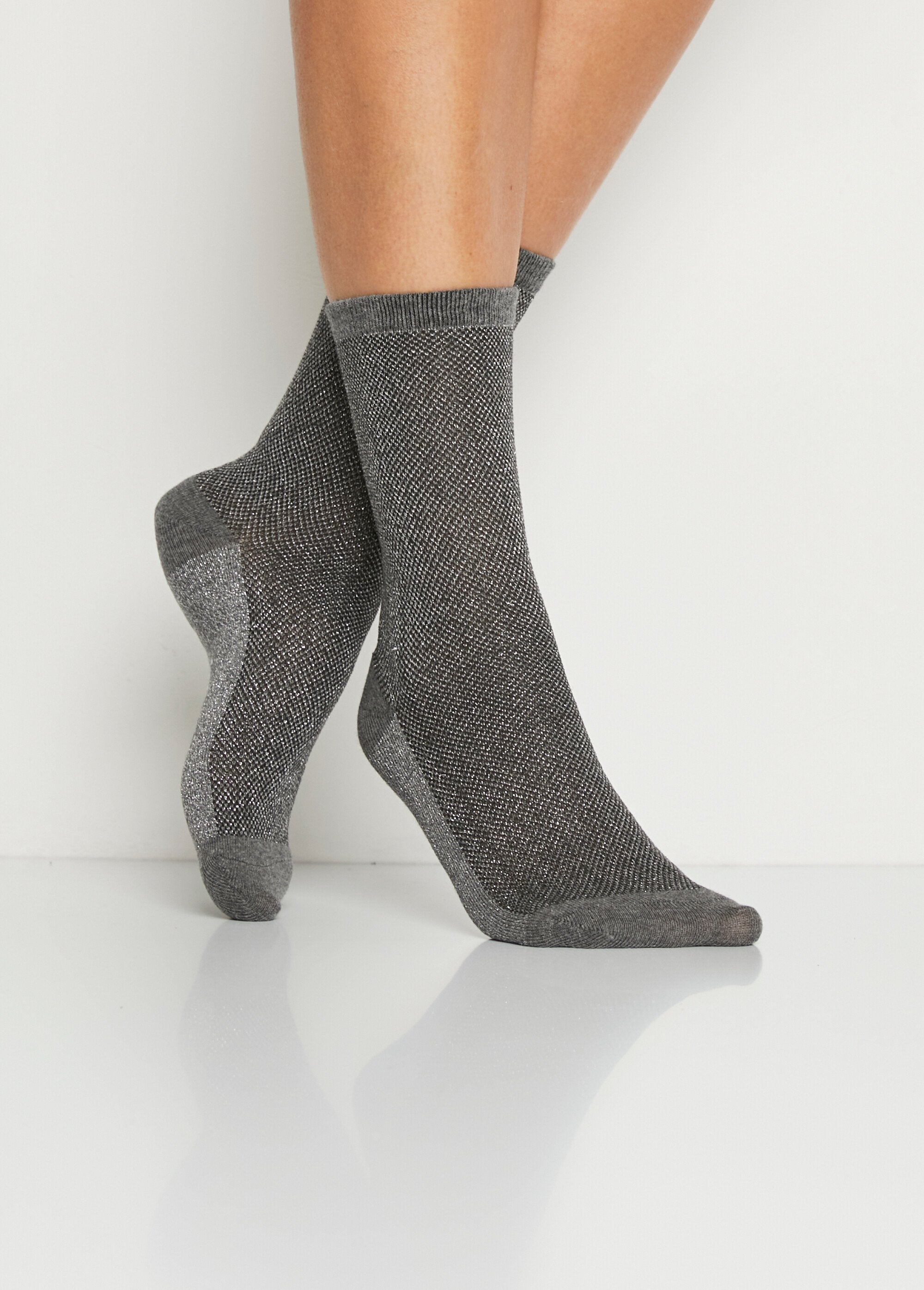 Calcetines_de_malla_de_lurex_de_lujo_Lote_gris2_FA1_slim