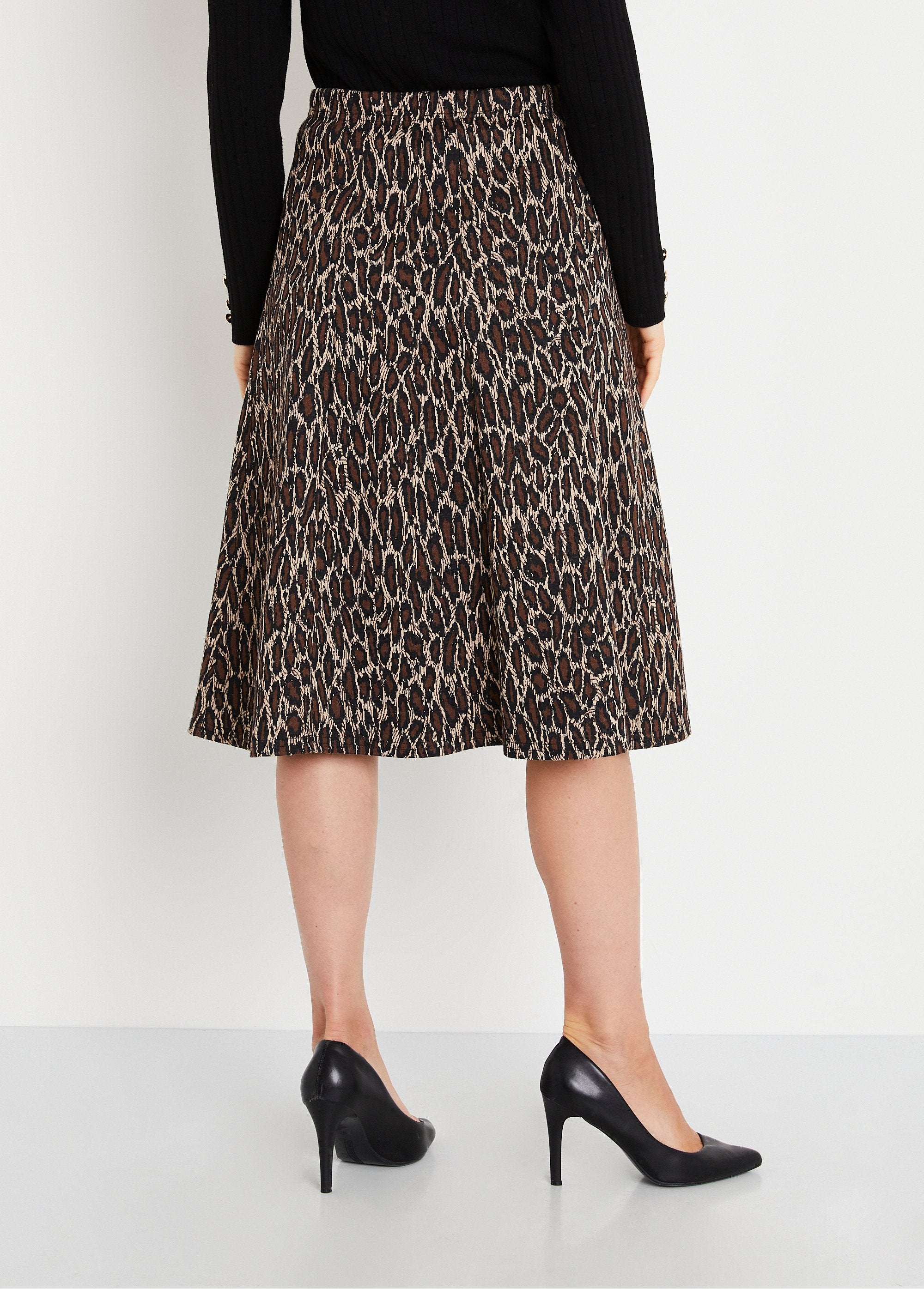 Falda_larga_acampanada_de_punto_jacquard_Marrón_leopardo_DO1_slim