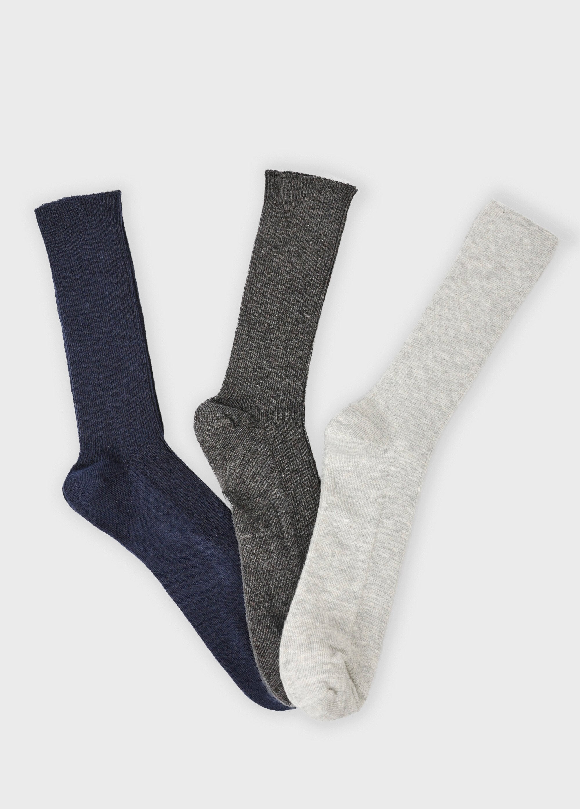 Paquete_de_3_calcetines_surtidos_para_piernas_sensibles_Gris_surtido_FA1_slim