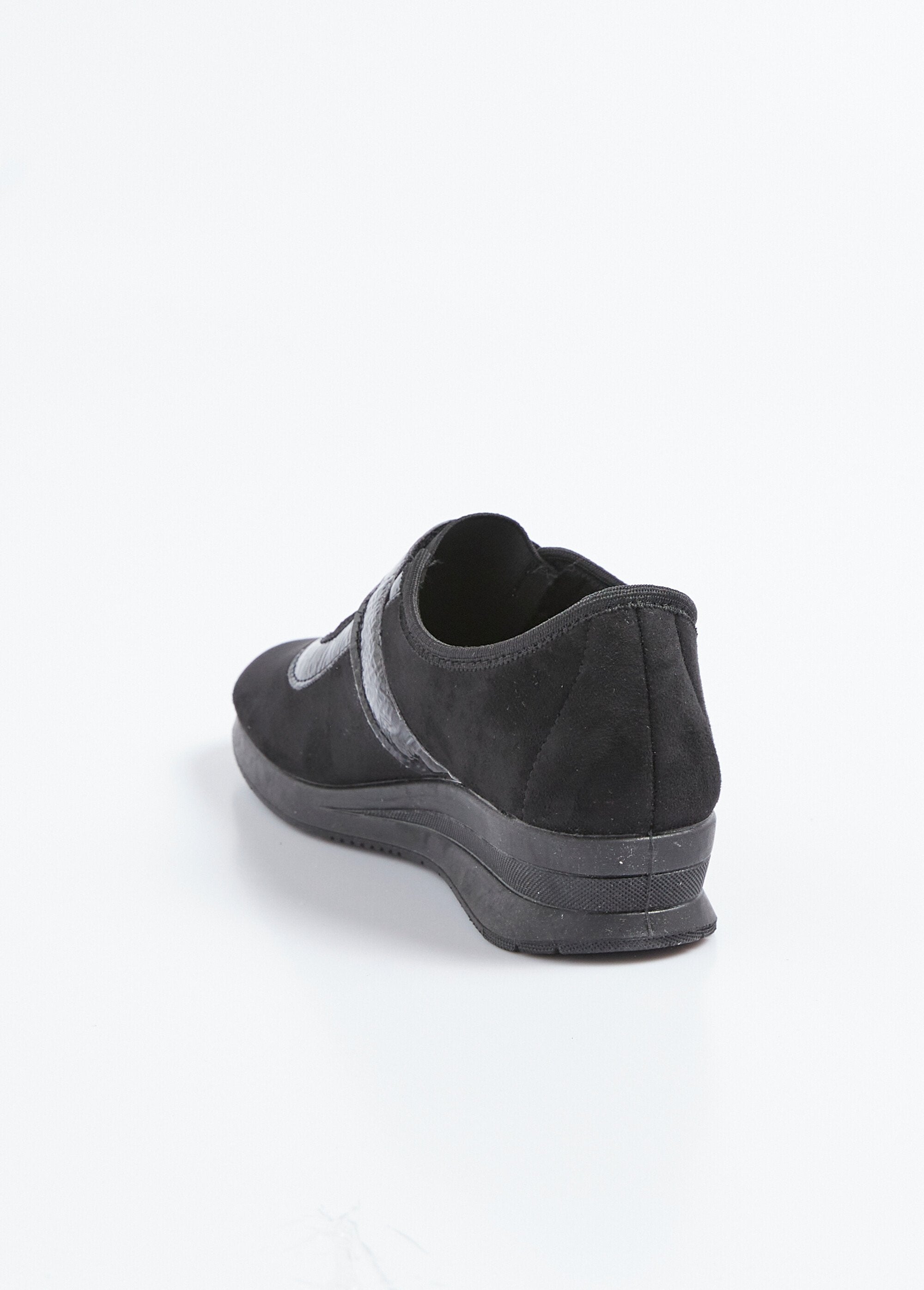 Mocasines_con_velcro_elástico,_ancho_cómodo,_entrelazados._Negro_DO1_slim