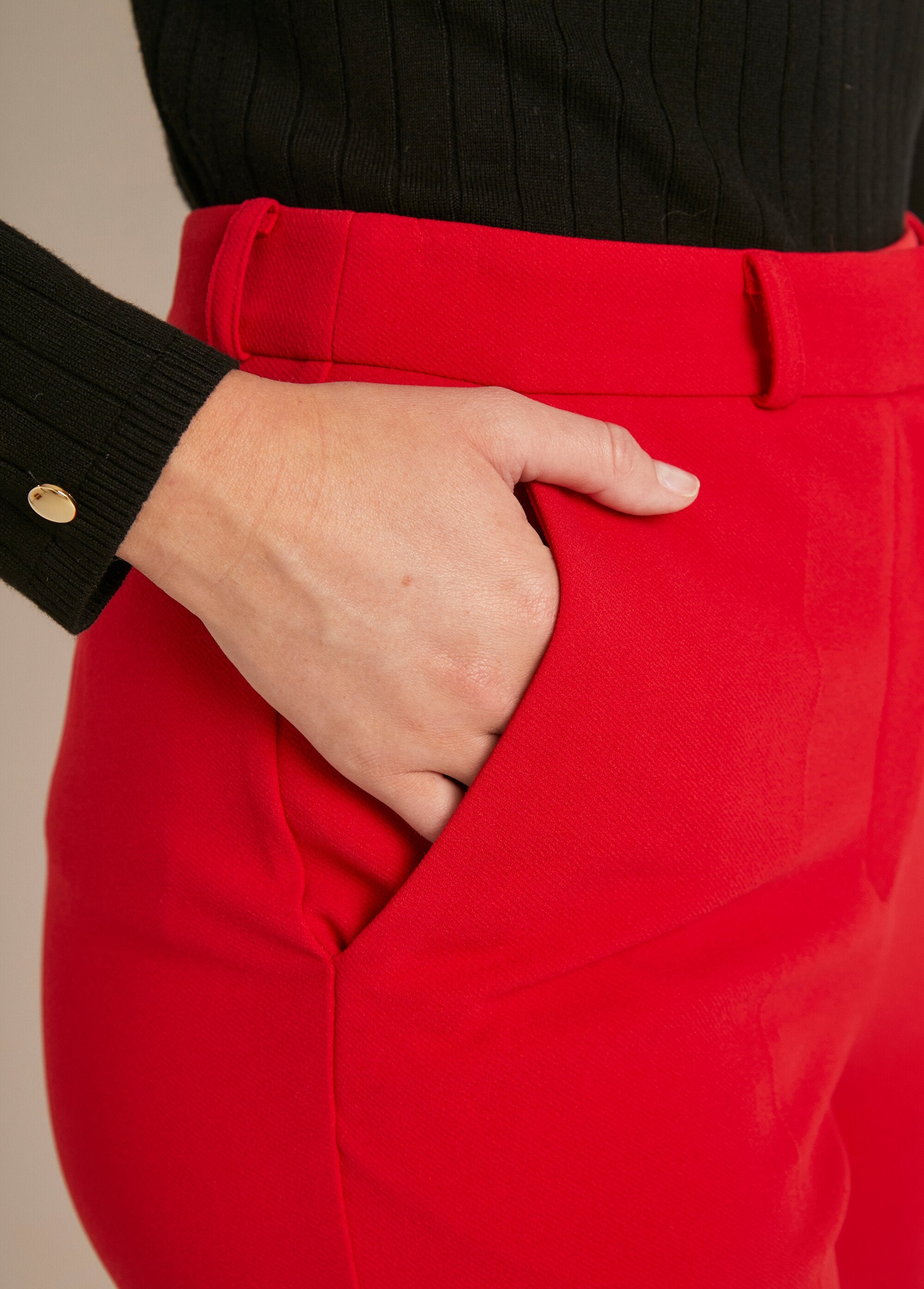 Pantalón_fluido_de_pierna_ancha_en_punto_elástico_liso_Rojo_DE1_slim