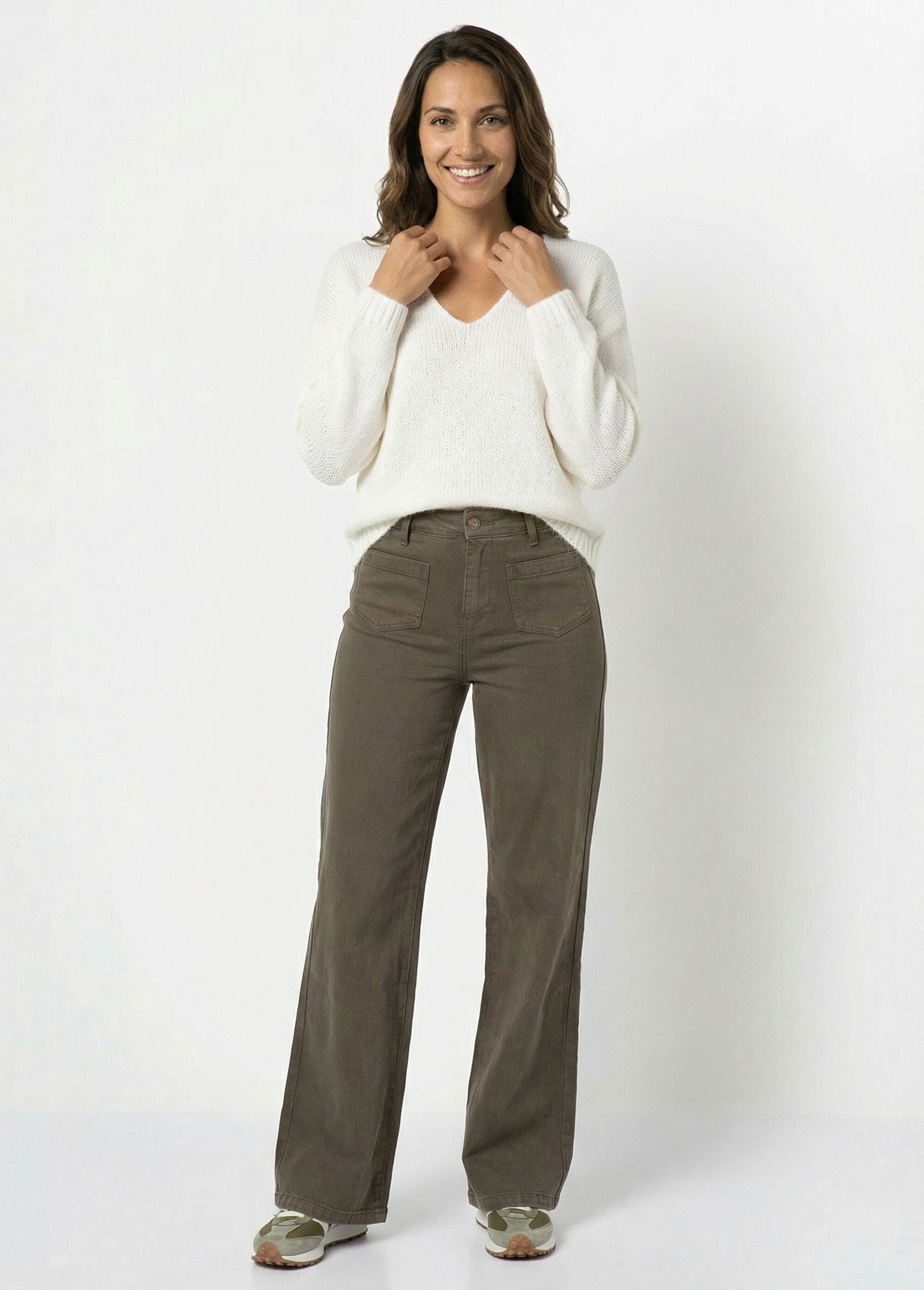 Suéter_de_punto_cálido_con_cuello_en_V_y_mohair_Crudo_SF1_slim