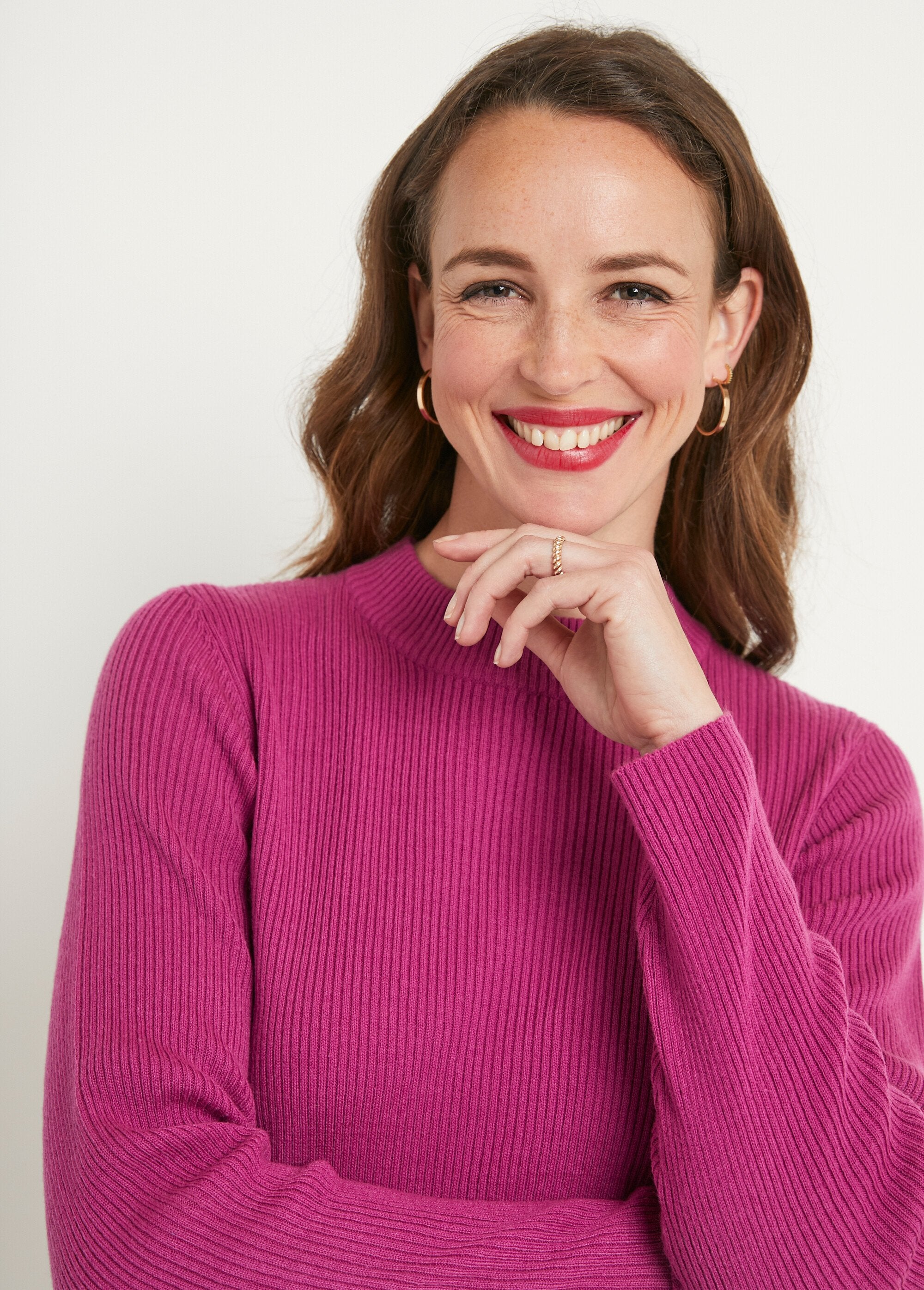 Jersey_corto_de_punto_canalé_con_cuello_alto_Ciclamen_DE1_slim