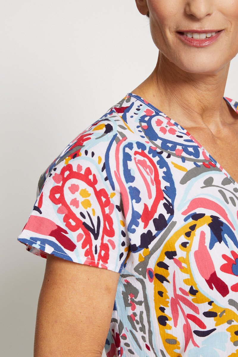 Vestido_kimono_corto_de_corte_recto_Multicolor_DE2_slim