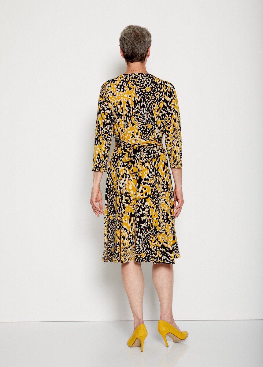 Vestido_de_punto_Estampado_de_miel_DO1_slim