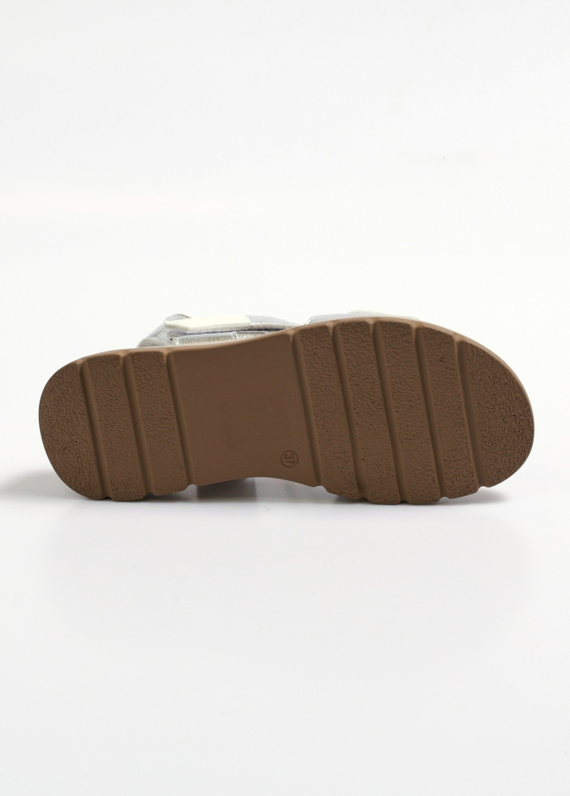 Sandalias_de_cuña_deportivas_elegantes_Plata_UN1_slim