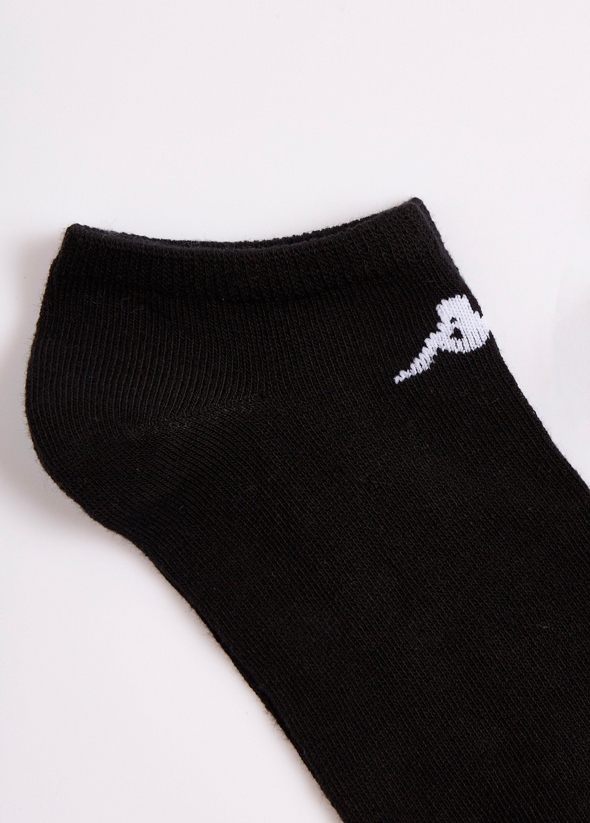 Calcetines_bajos_con_logo_Negro_DE3_slim