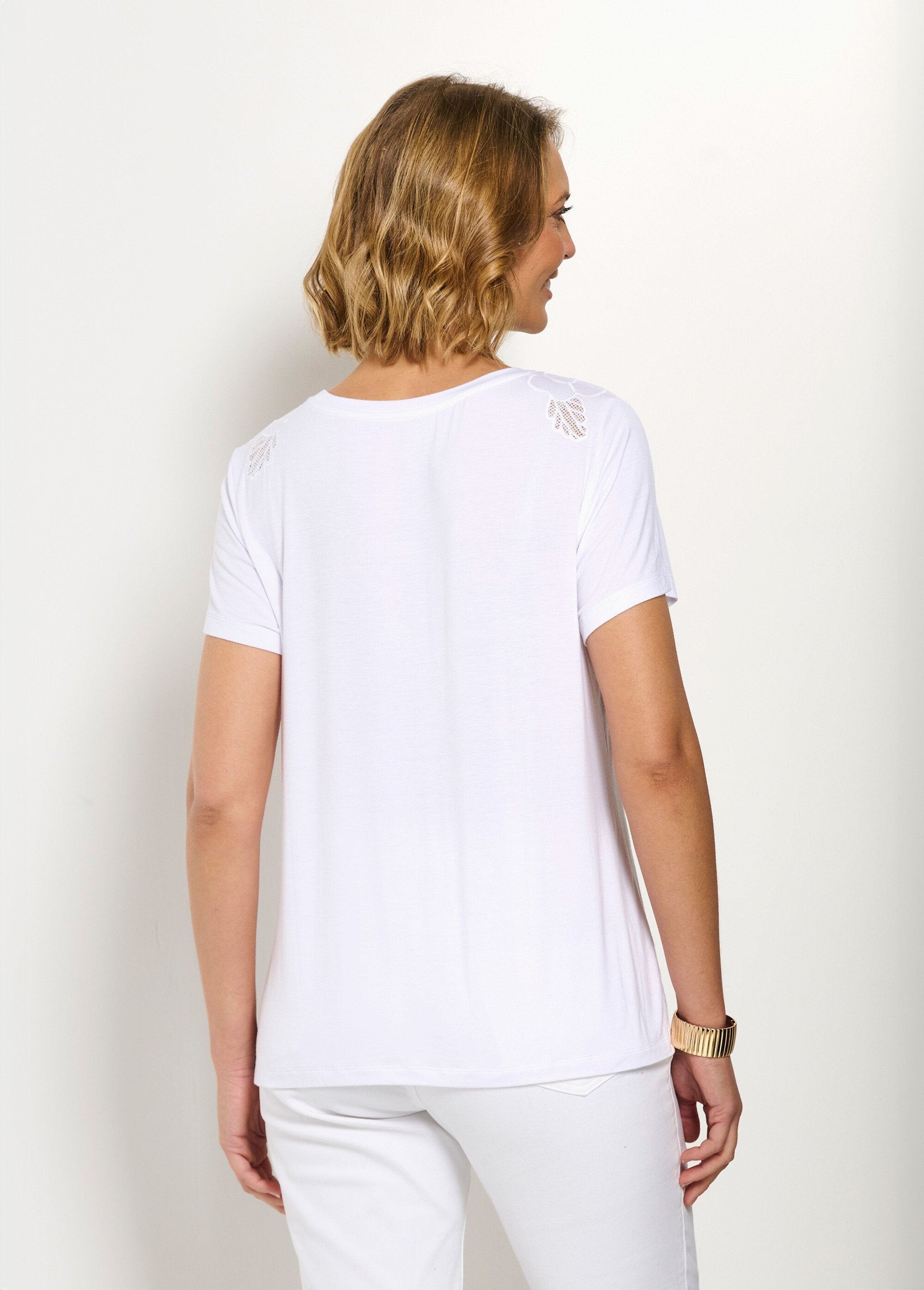 Camiseta_de_algodón_calado_y_bordado_con_cuello_redondo_Blanco,_Blanca_DO1_slim