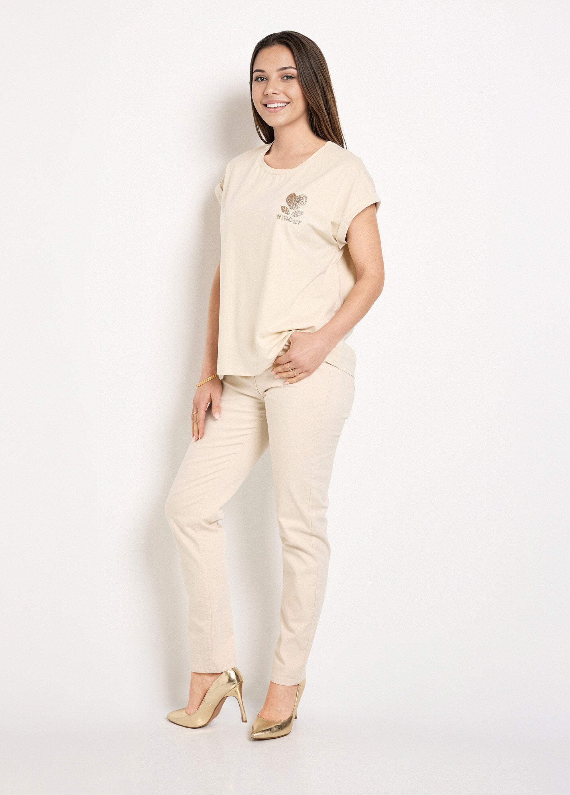 Camiseta_de_manga_corta_con_mensaje_brillante_Beige_SF1_slim