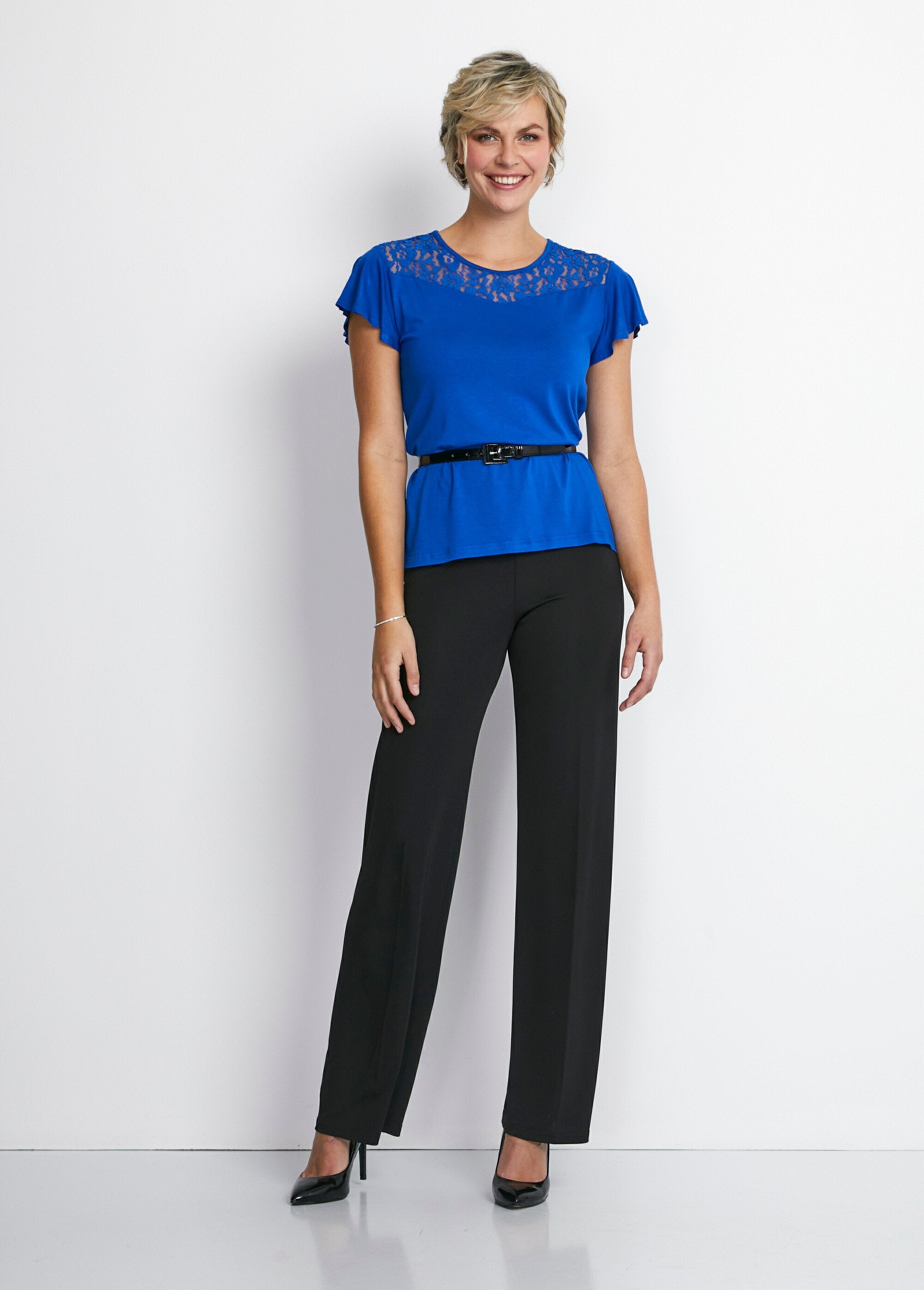 Camiseta_de_encaje_de_manga_corta_Azul_SF1_slim