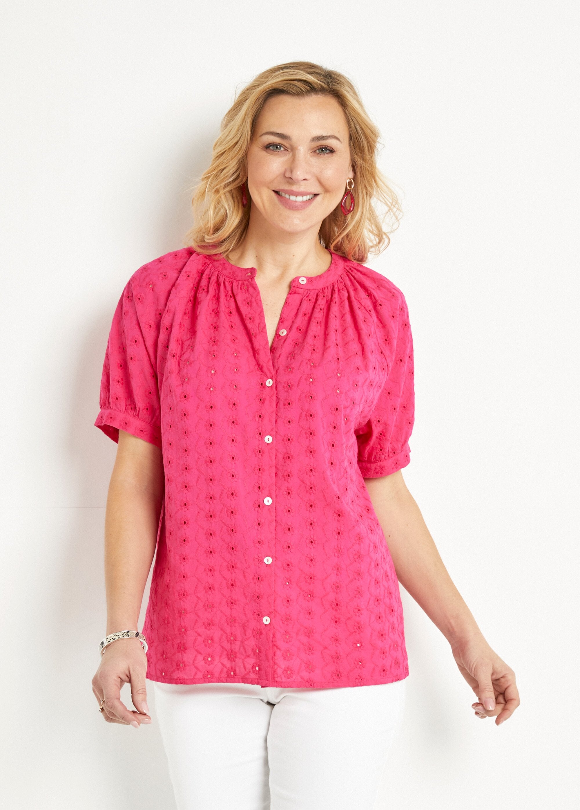Blusa_holgada_de_algodón_bordada_sin_cuello_Fucsia_FA1_slim