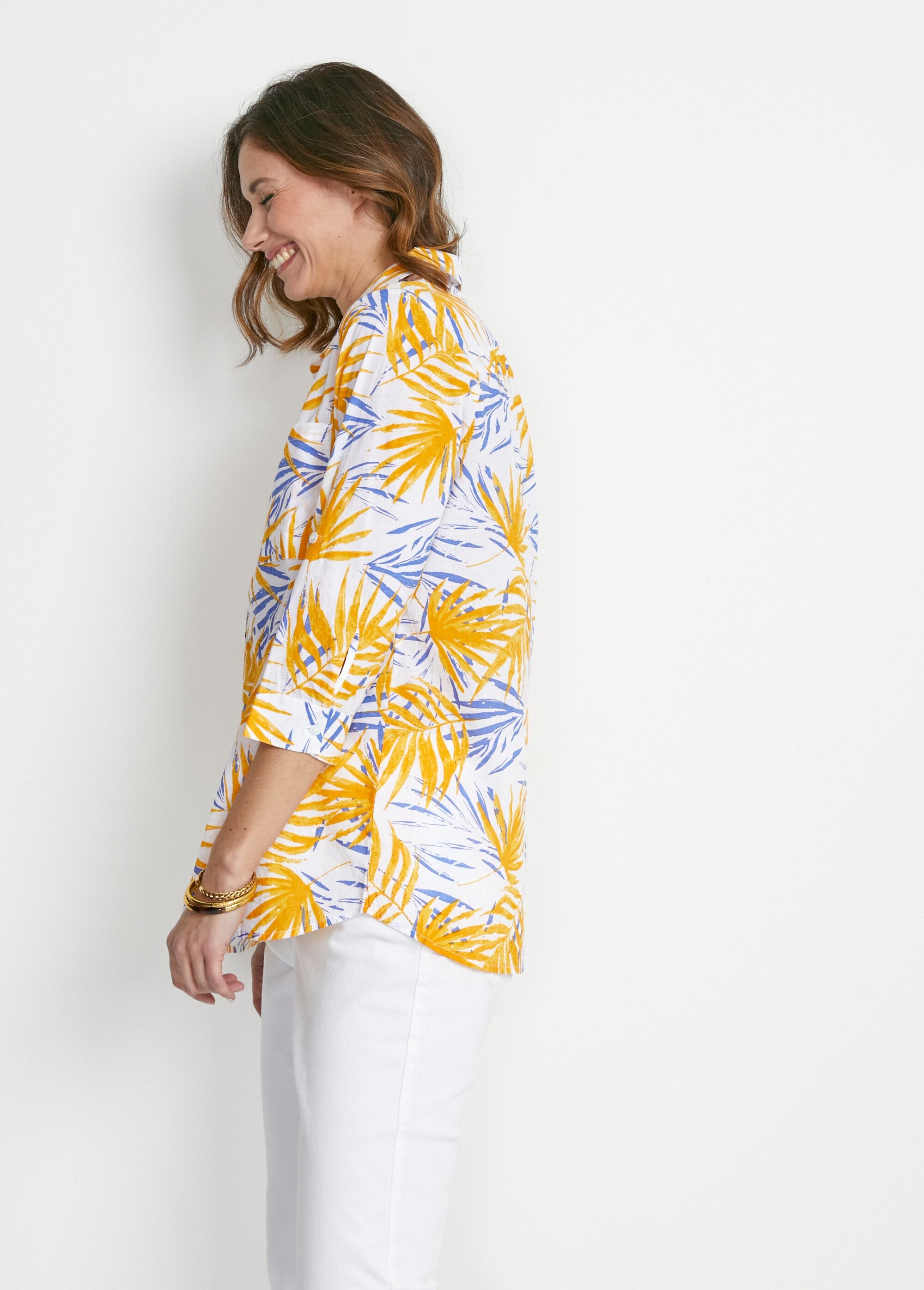 Blusa_larga_de_algodón_estampada_con_botones_Estampado_amarillo_DR1_slim