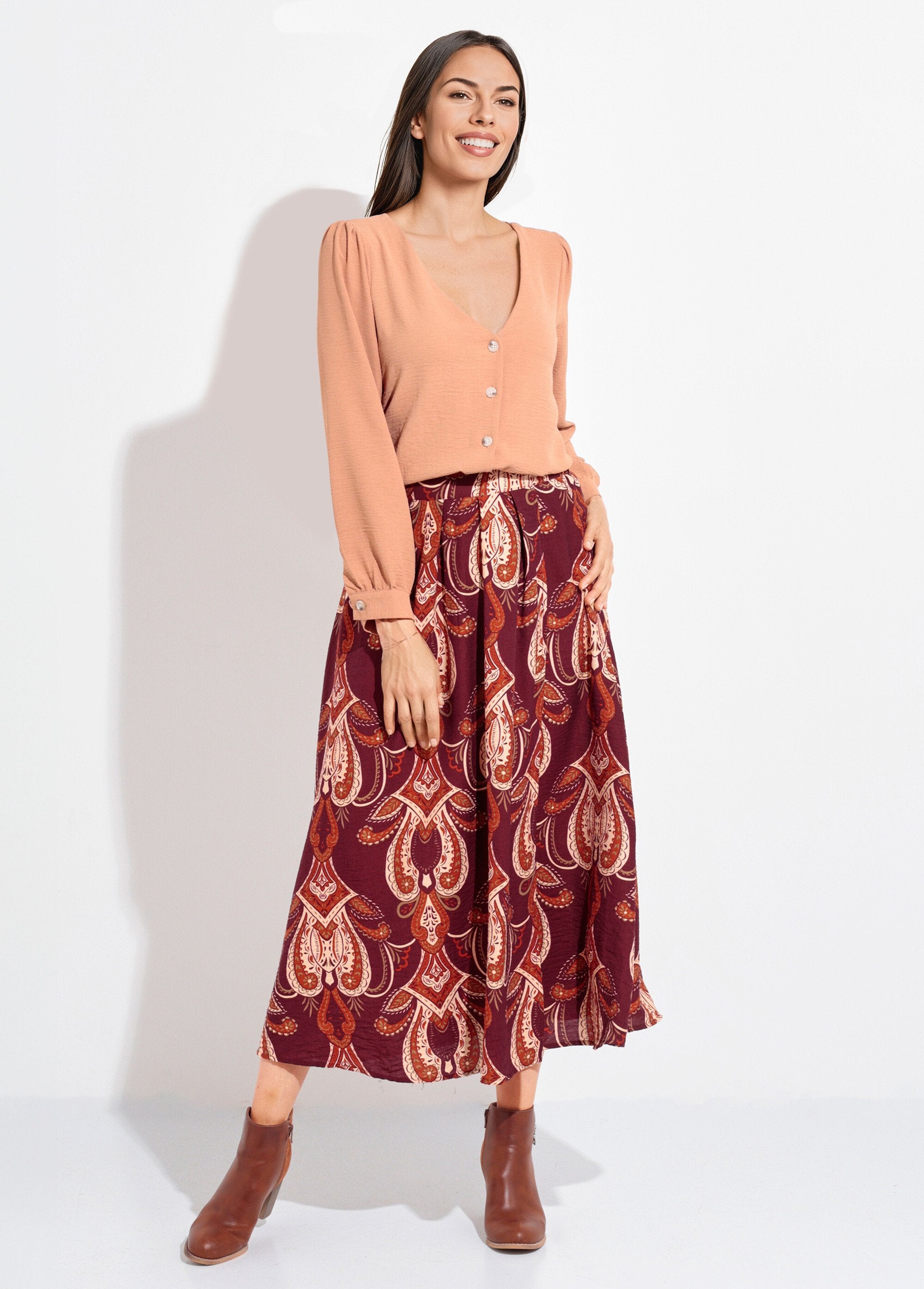 Falda_larga_fluida_con_estampado_paisley_Burdeos_SF1_slim