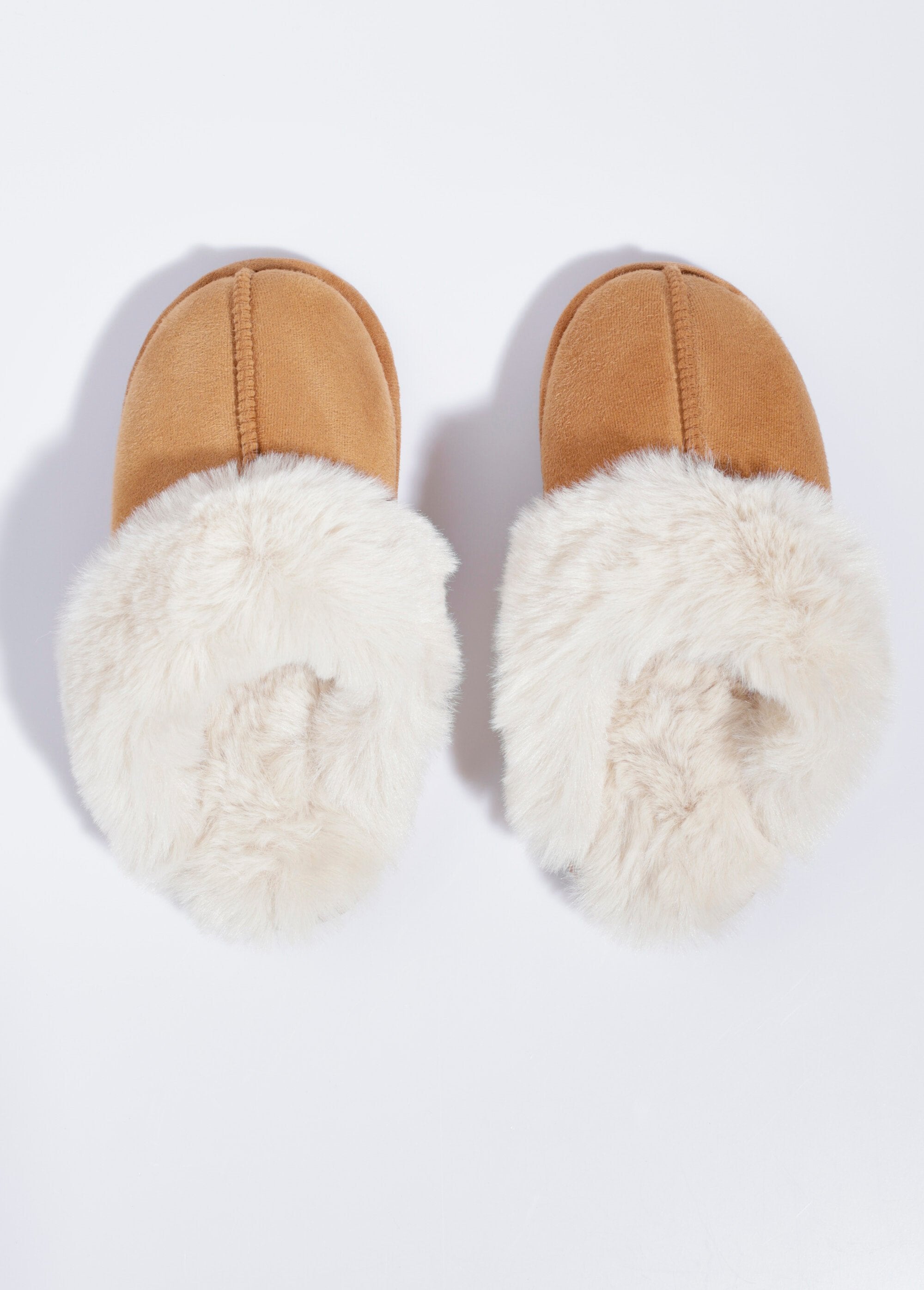 Zapatillas_tipo_mulas_camello_OV1_slim