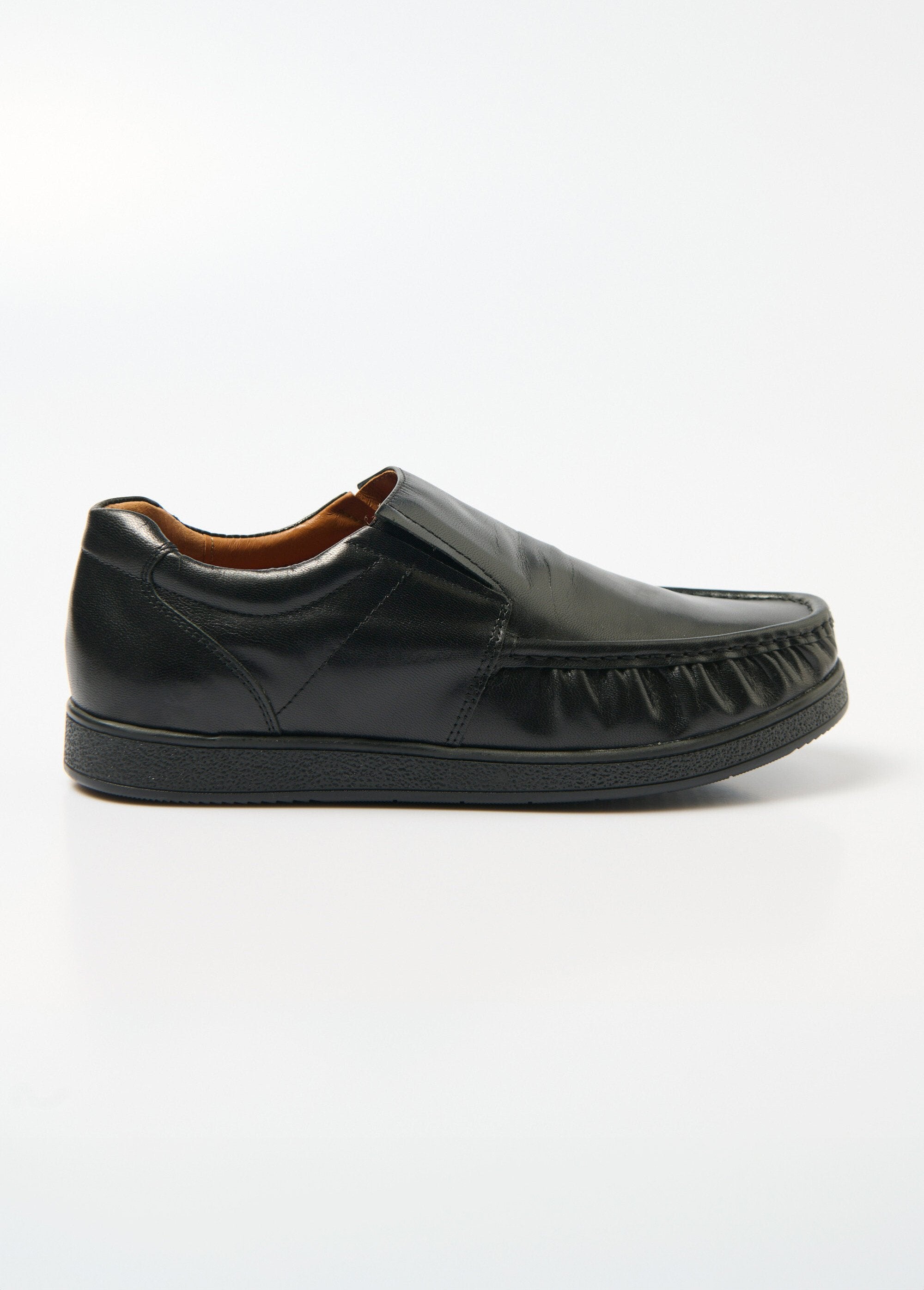 Mocasines_de_piel_elástica_con_suela_extraíble._Negro_DR1_slim