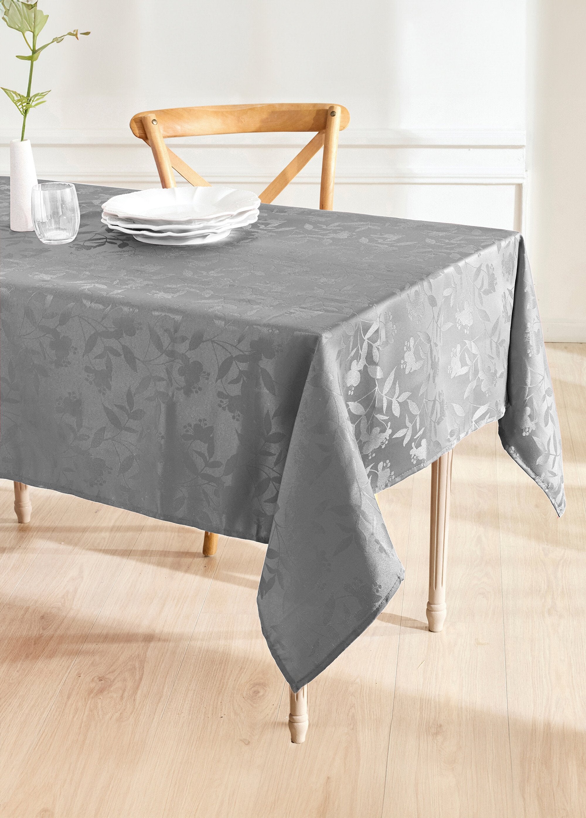 Mantel_de_jacquard_damasco_de_origen_vegetal_Calitex_Gris_oscuro_FA1_slim