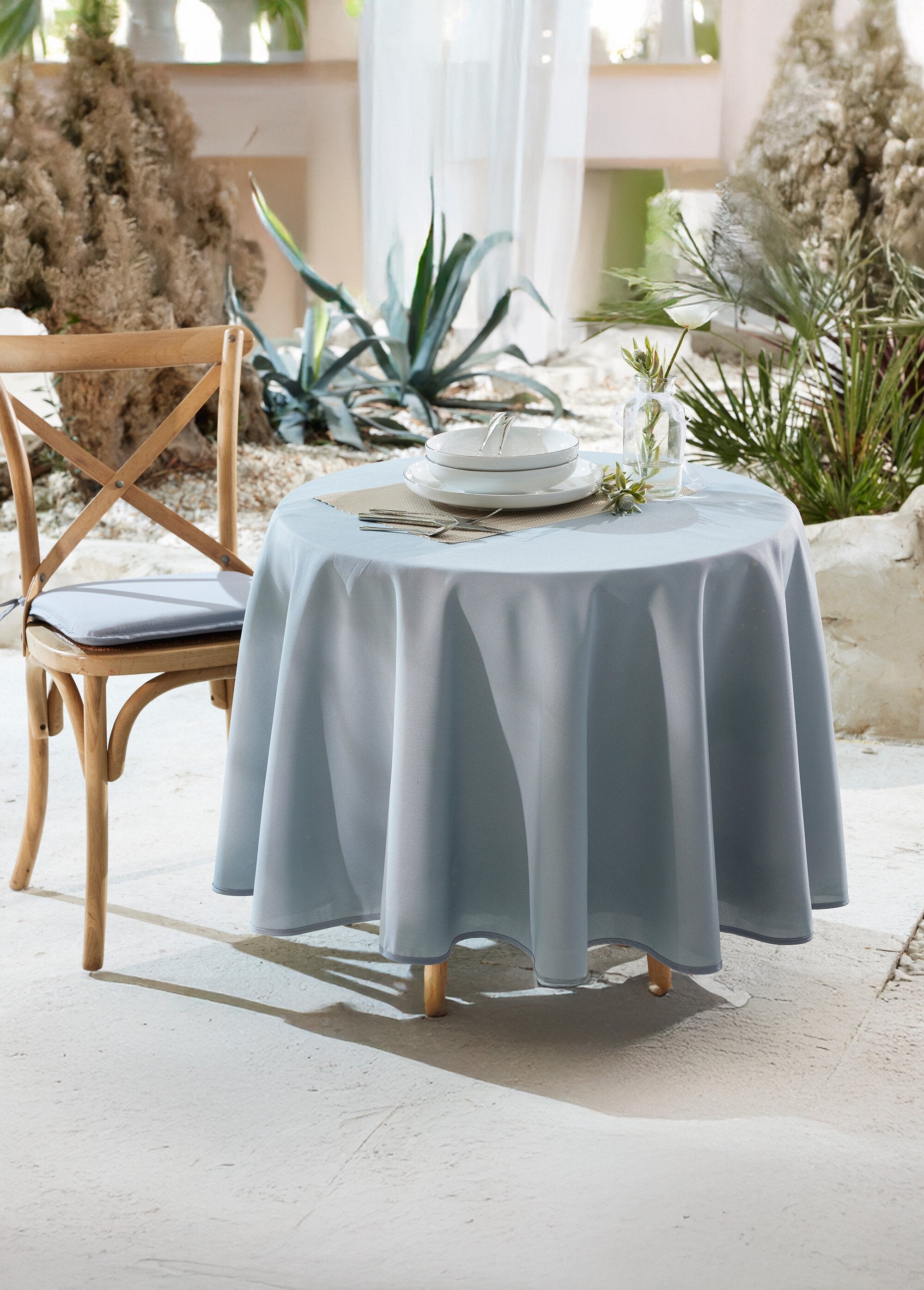 Mantel_liso,_fácil_de_cuidar._Acero_FA1_slim