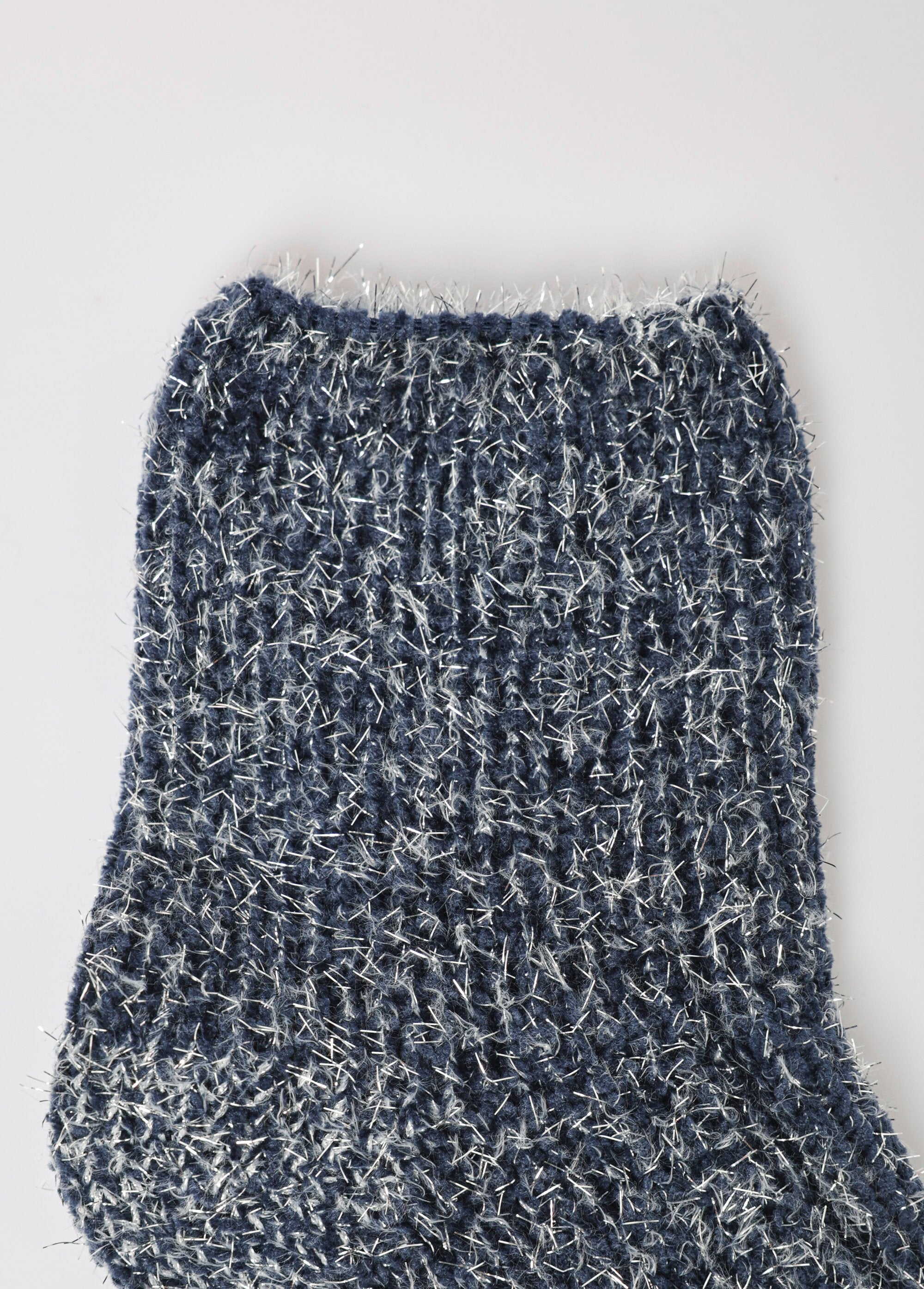 Par_de_calcetines_de_punto_de_chenilla_Marina_DE2_slim