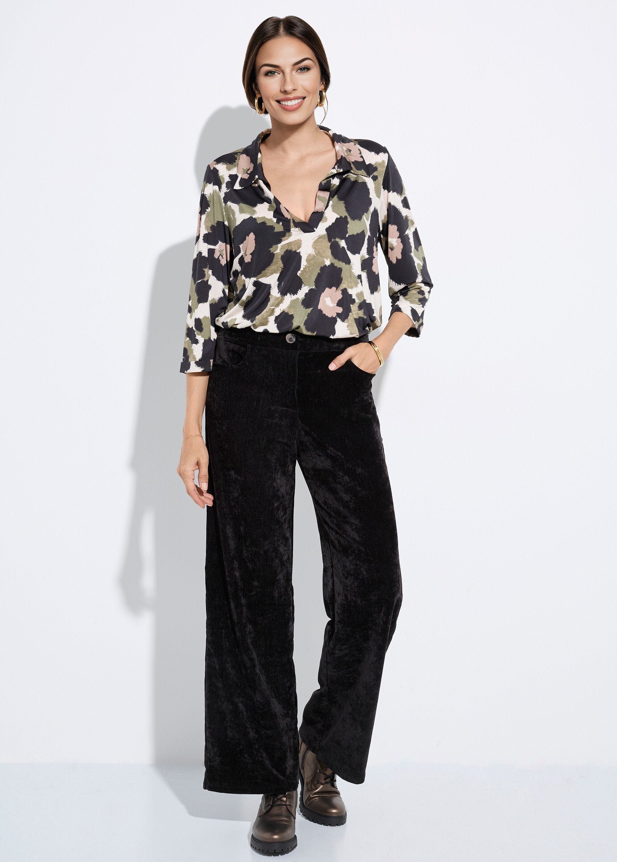 Pantalón_ancho_elástico_de_terciopelo_corto_Negro_SF1_slim