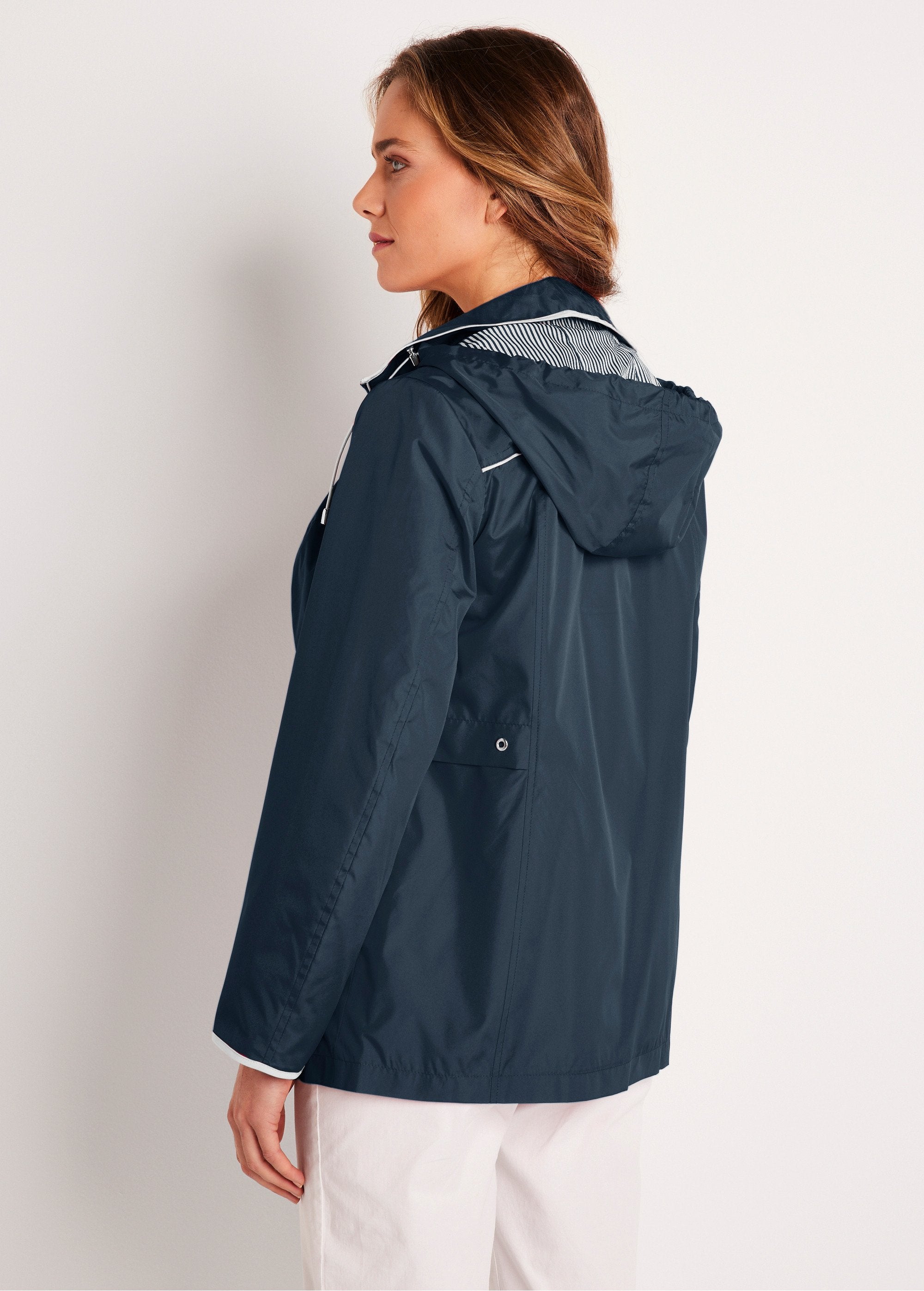 Parka_corta_con_cremallera_Marina_DO1_slim