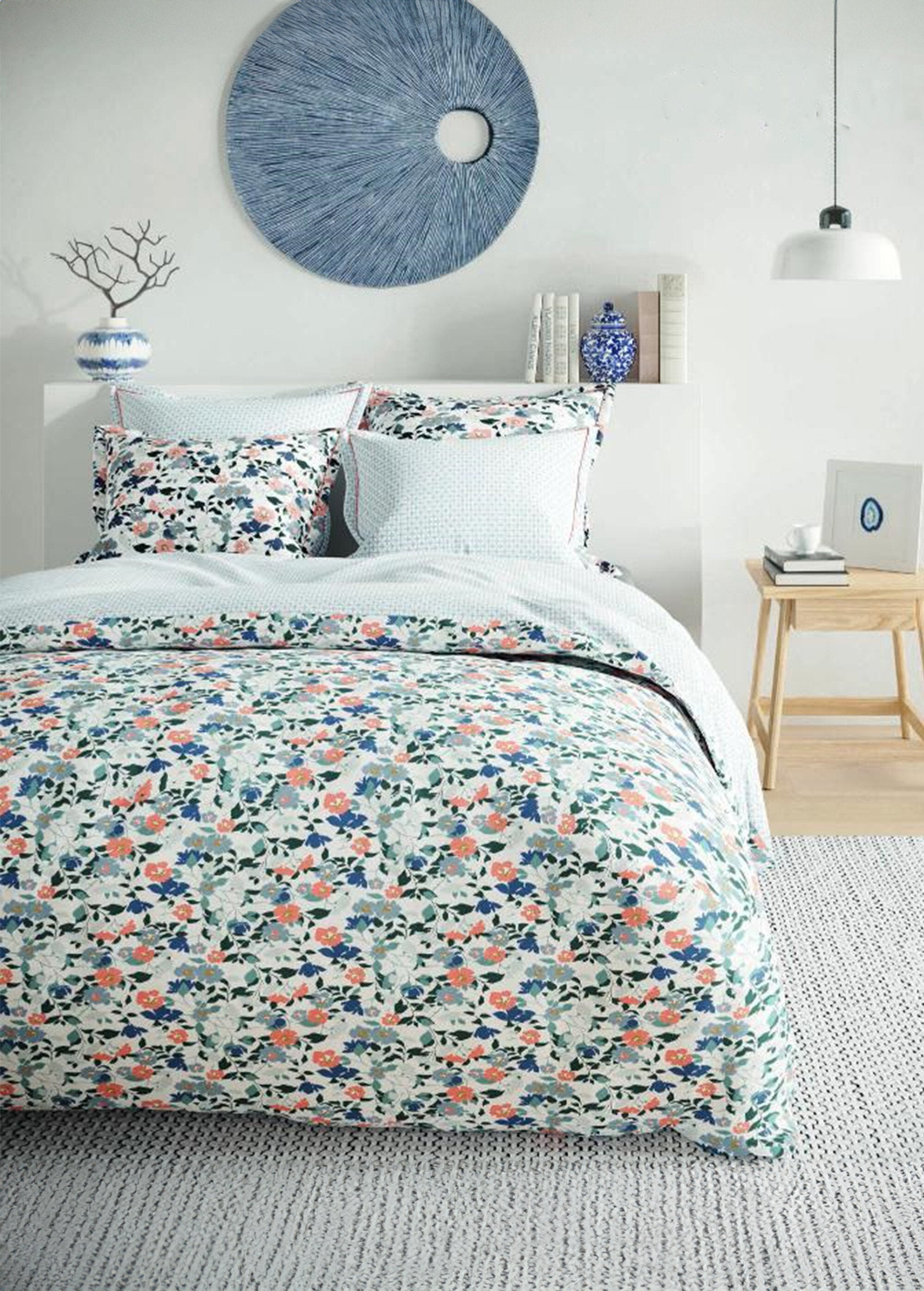 Juego_de_cama_de_3_piezas_con_funda_nórdica,_flores_Blanco,_Blanca_FA1_slim