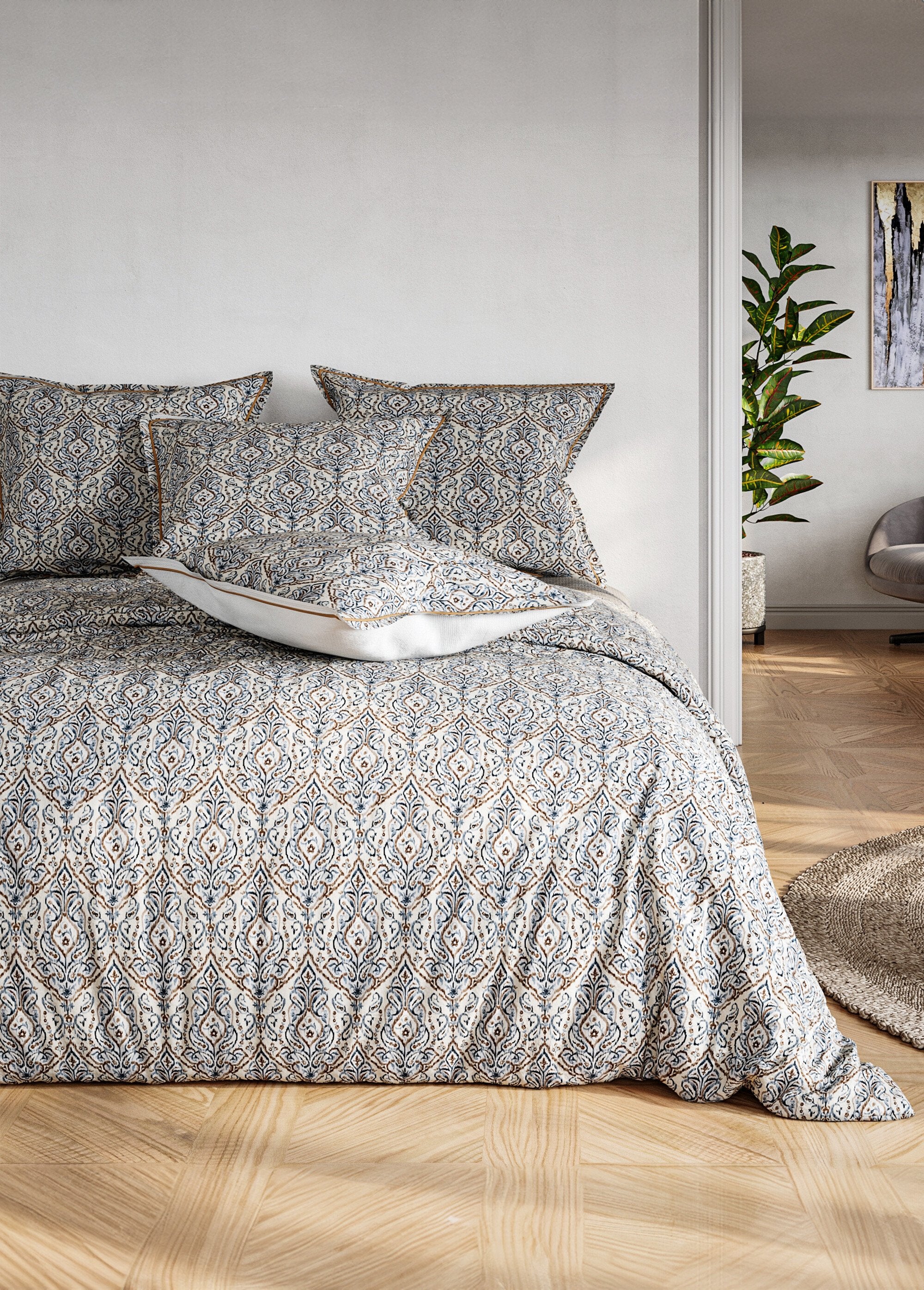 Juego_de_cama_de_3_piezas_con_funda_nórdica,_adorno_Estampado_marrón_FA1_slim