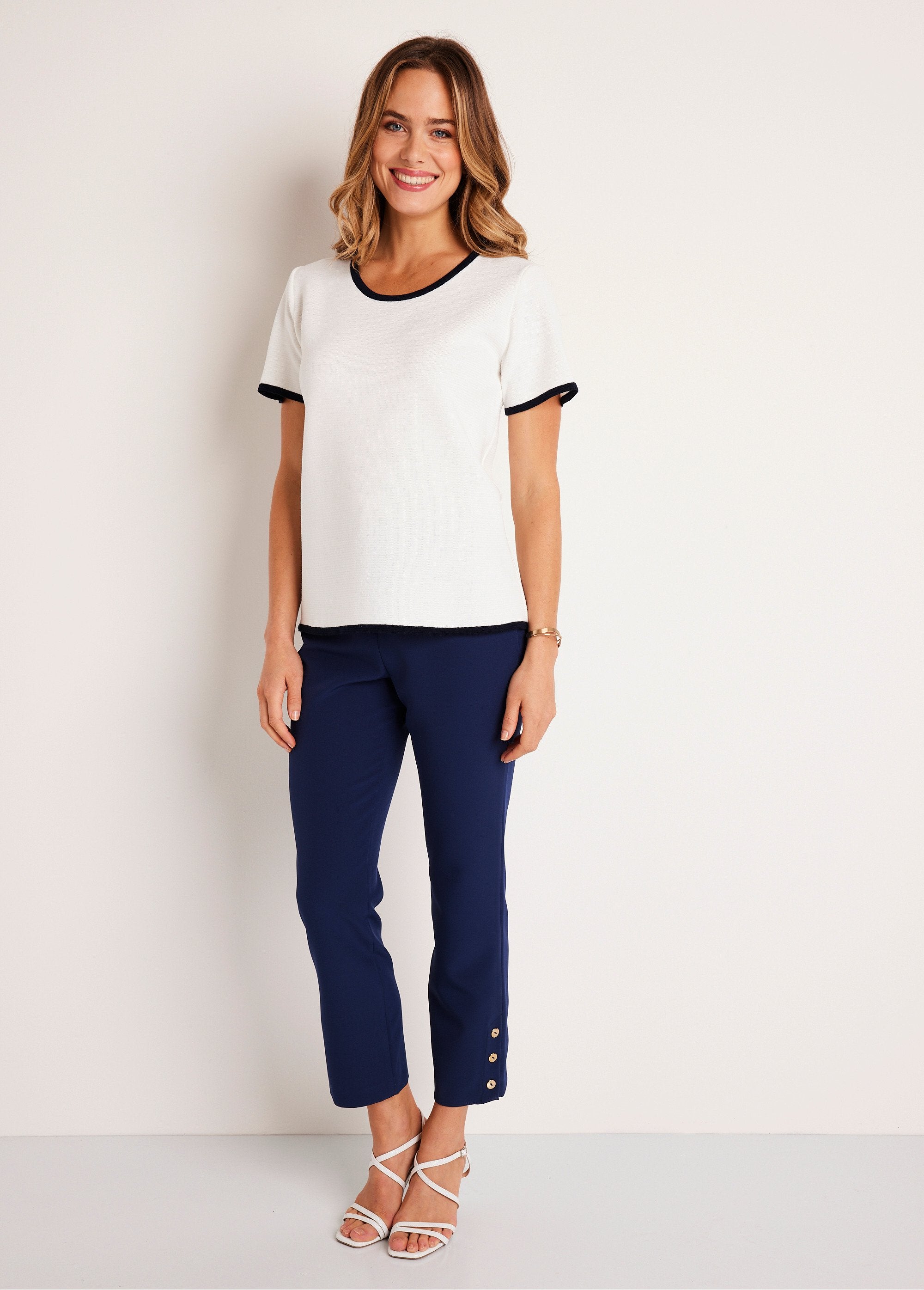 Jersey_corto_bicolor_de_manga_corta_Blanco_y_azul_marino_SF1_slim