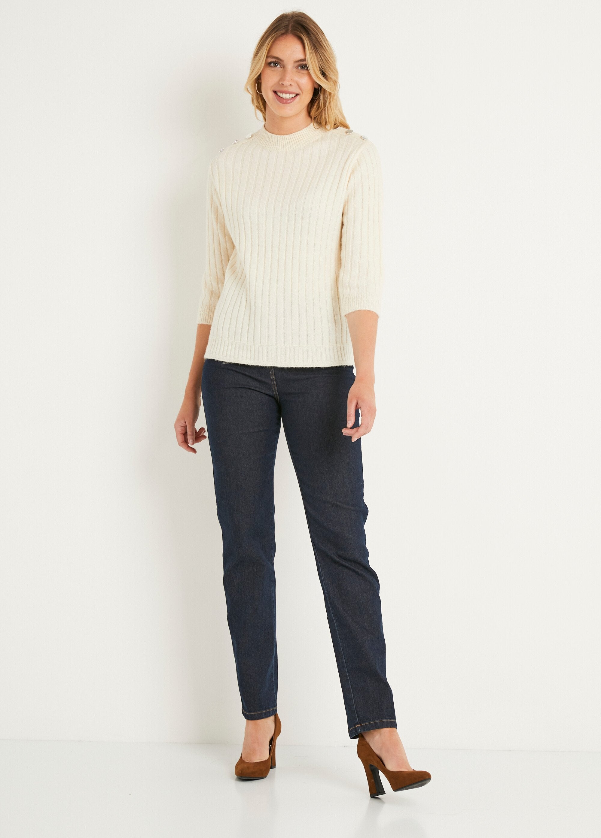 Jersey_recto_de_punto_elástico_con_cuello_alto_Crudo_SF1_slim