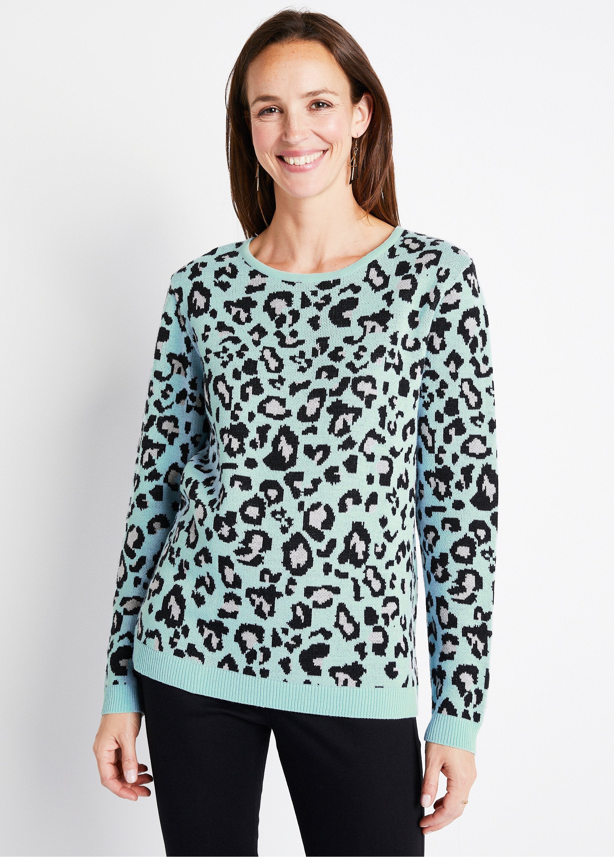 Jersey_jacquard_leopardo_cuello_redondo_ónix_y_negro_FA1_slim