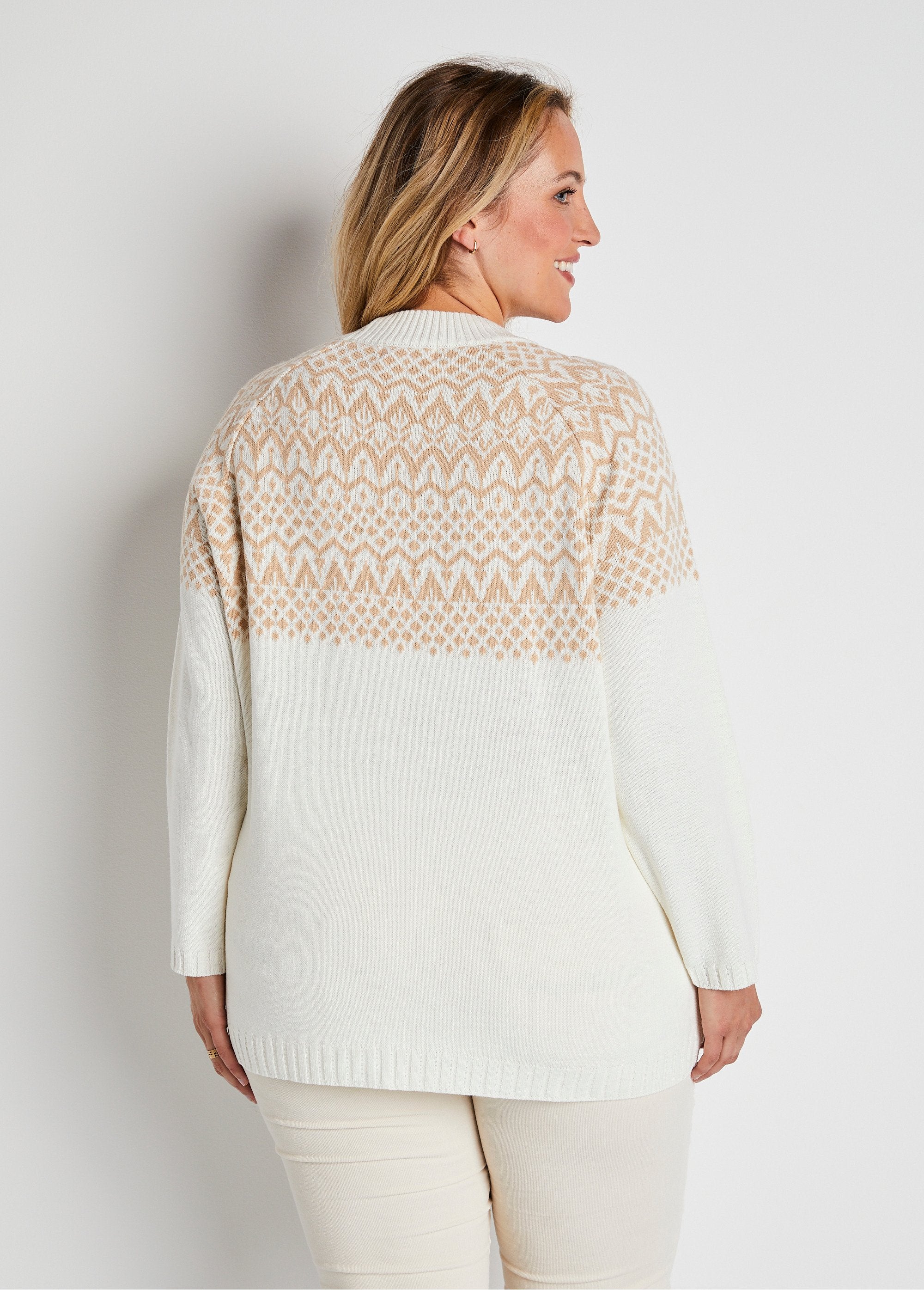 Jersey_túnica_de_punto_jacquard_Crudo_y_beige_DO1_curvy