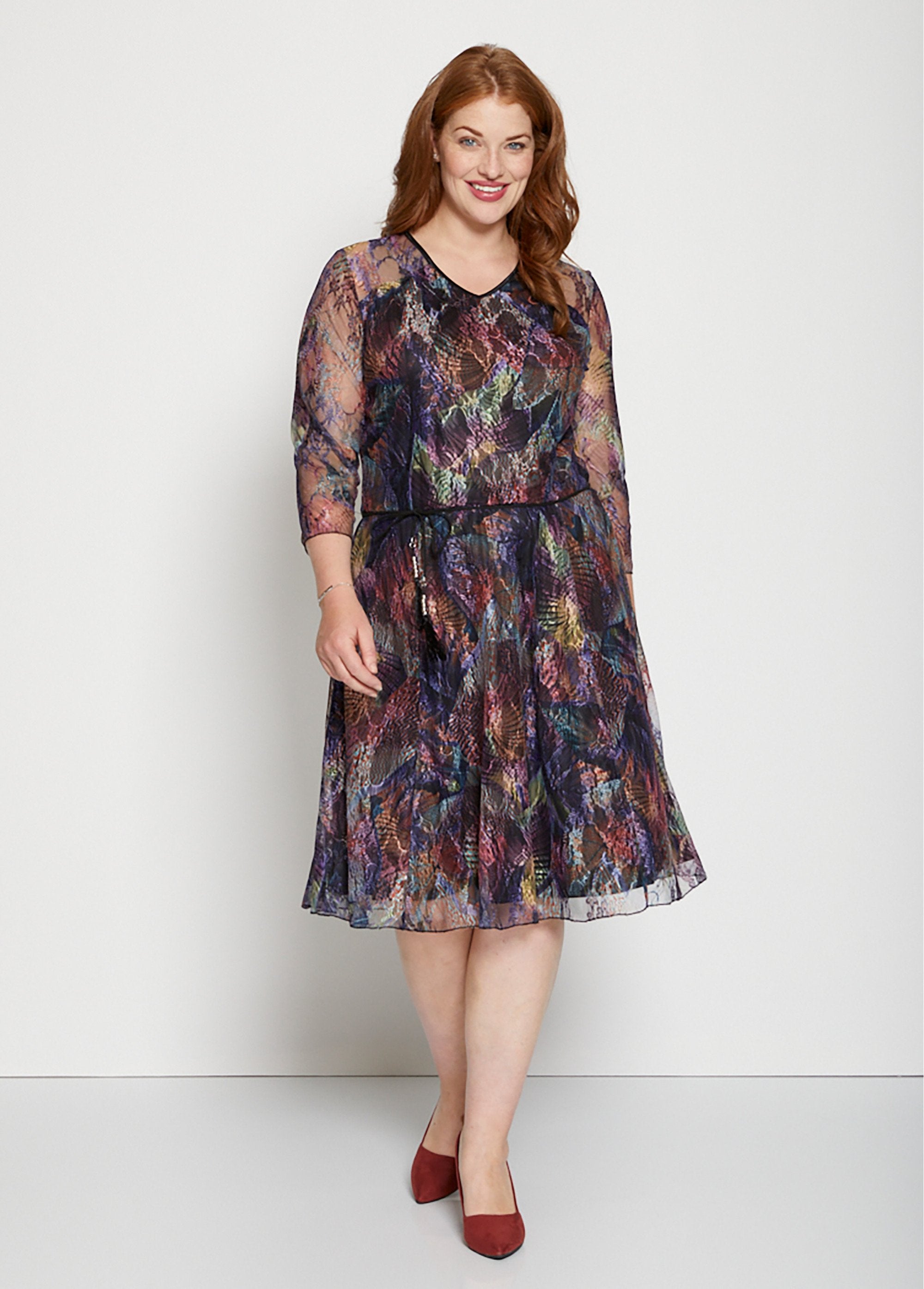 Vestido_de_punto_de_encaje_estampado_Estampado_morado_FA1_curvy