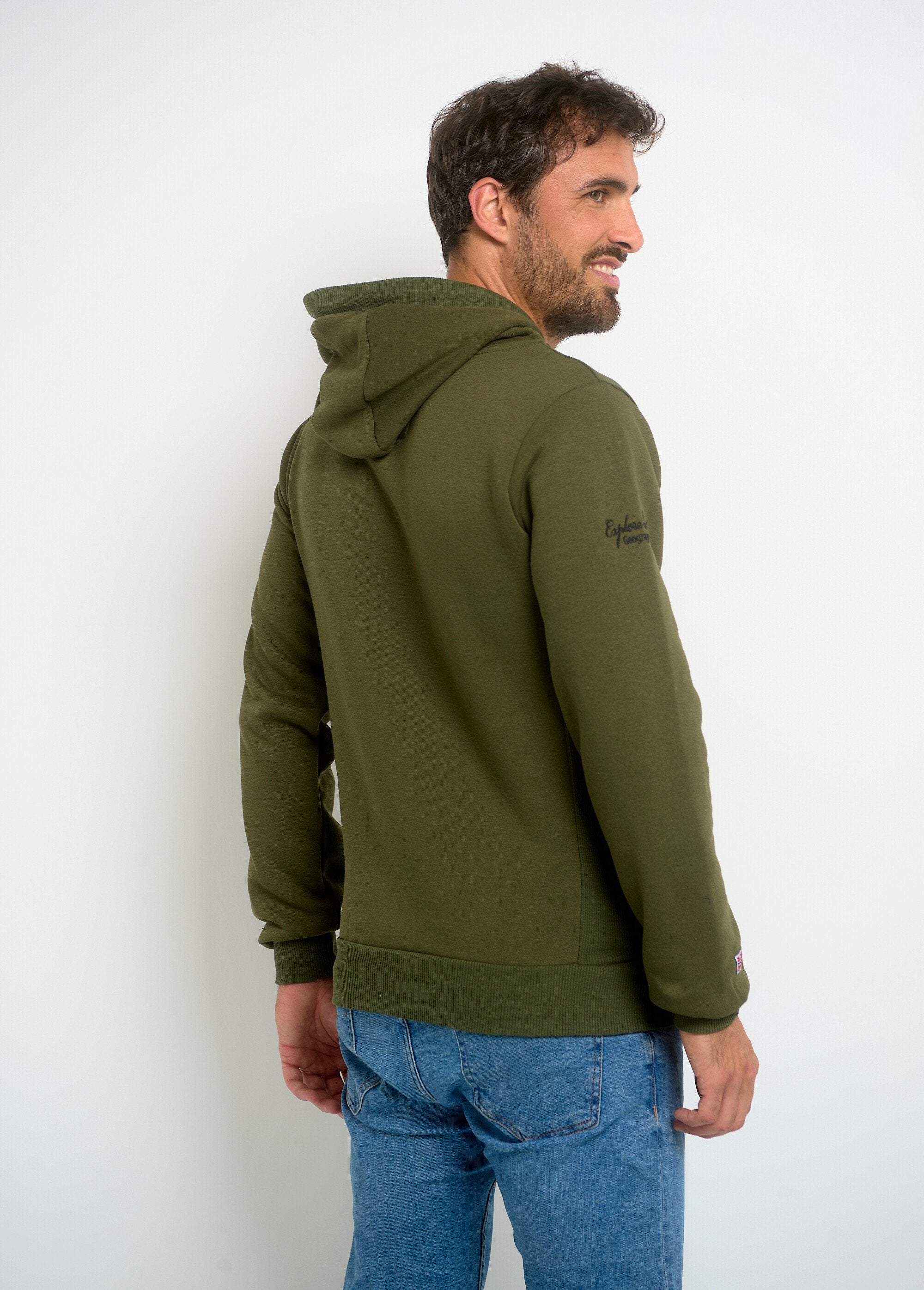 Sudadera_con_capucha_de_manga_larga_y_media_cremallera_Caqui_DO1_slim