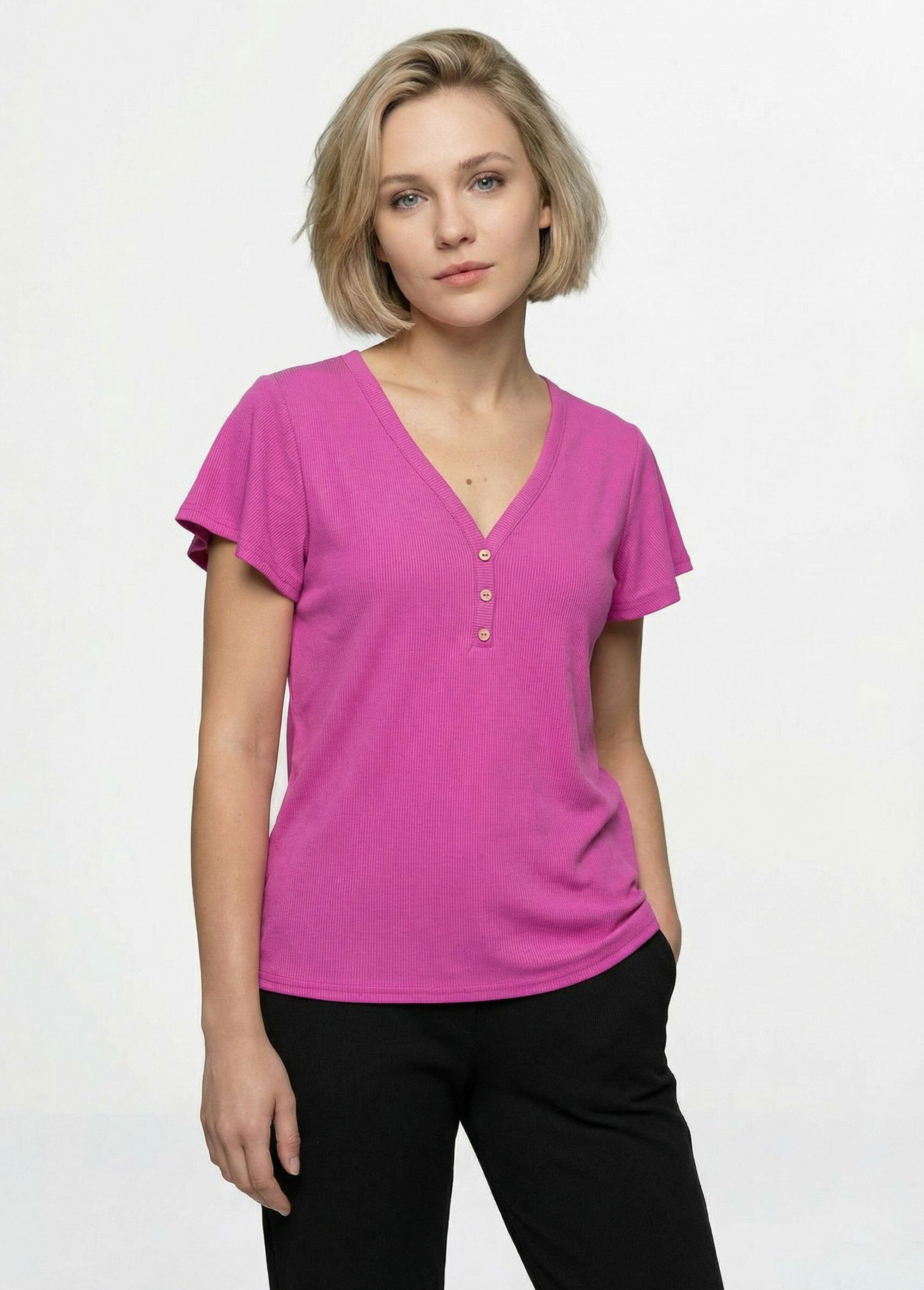 Camiseta_de_cuello_en_V_de_punto_acanalado,_Essential_Fucsia_FA1_slim