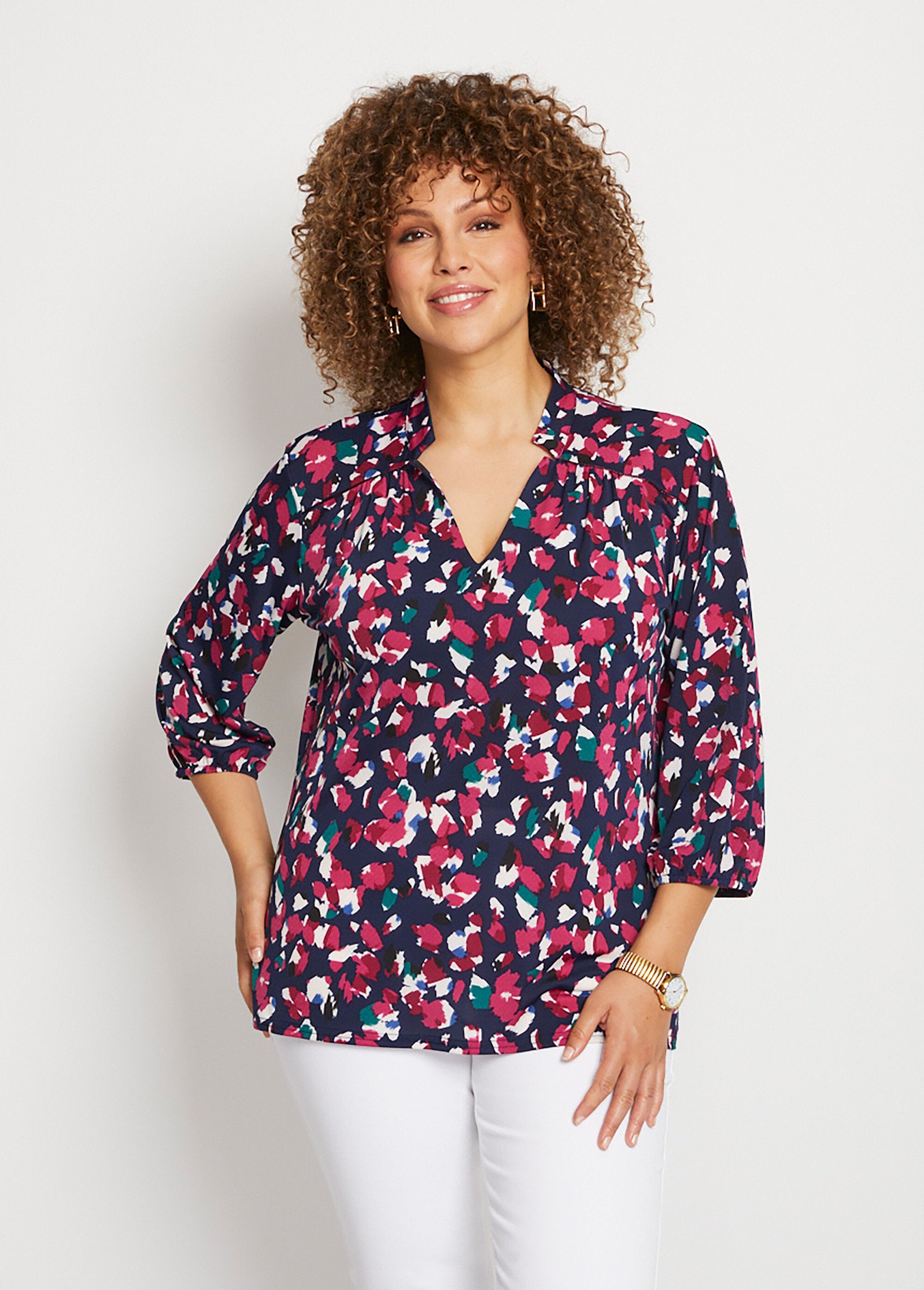 Camiseta_corta_de_vuelo_con_manga_3/4_Estampado_fucsia_FA1_curvy