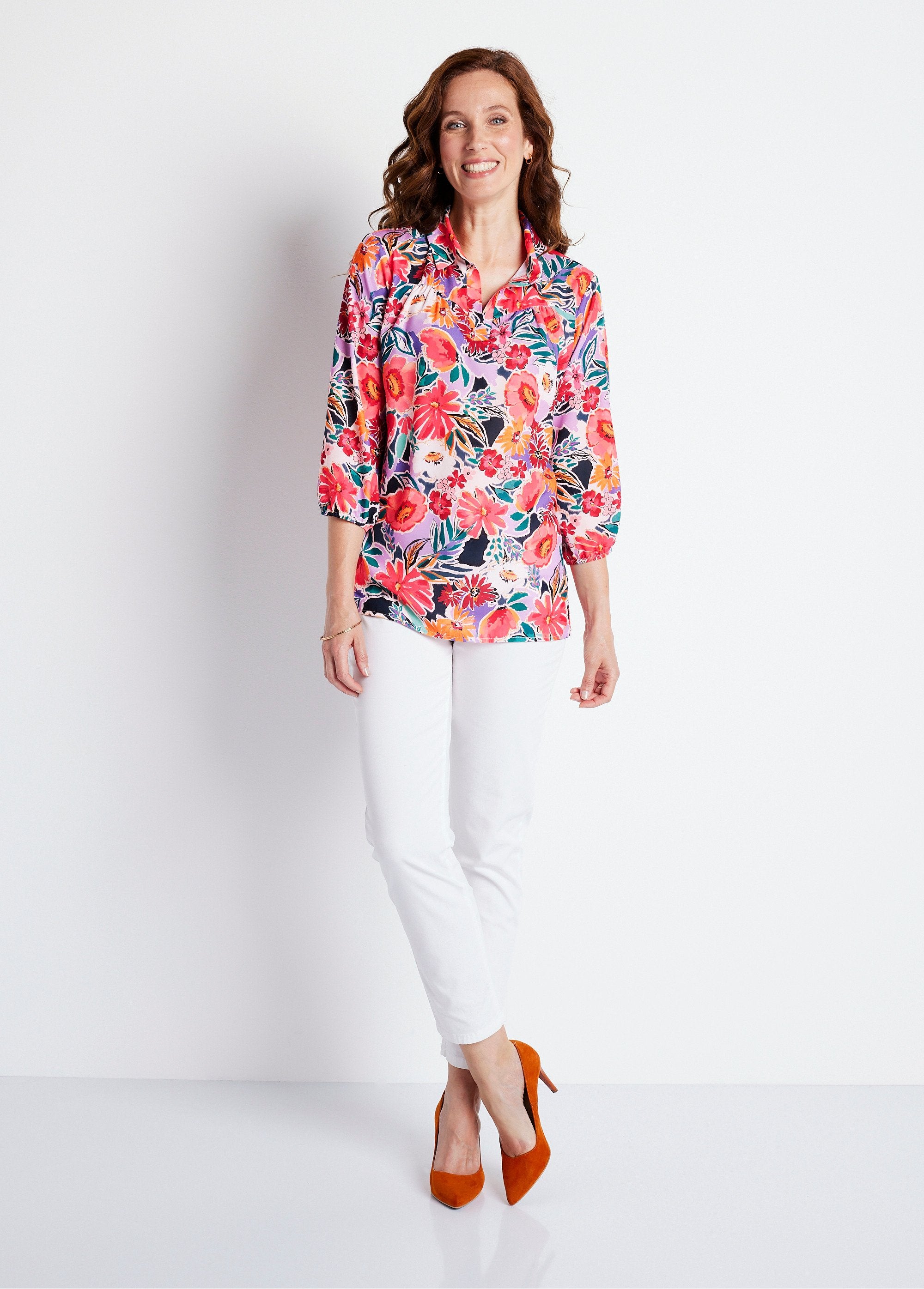 Túnica_holgada_de_largo_medio_con_estampado_floral_Estampado_naranja_SF1_slim