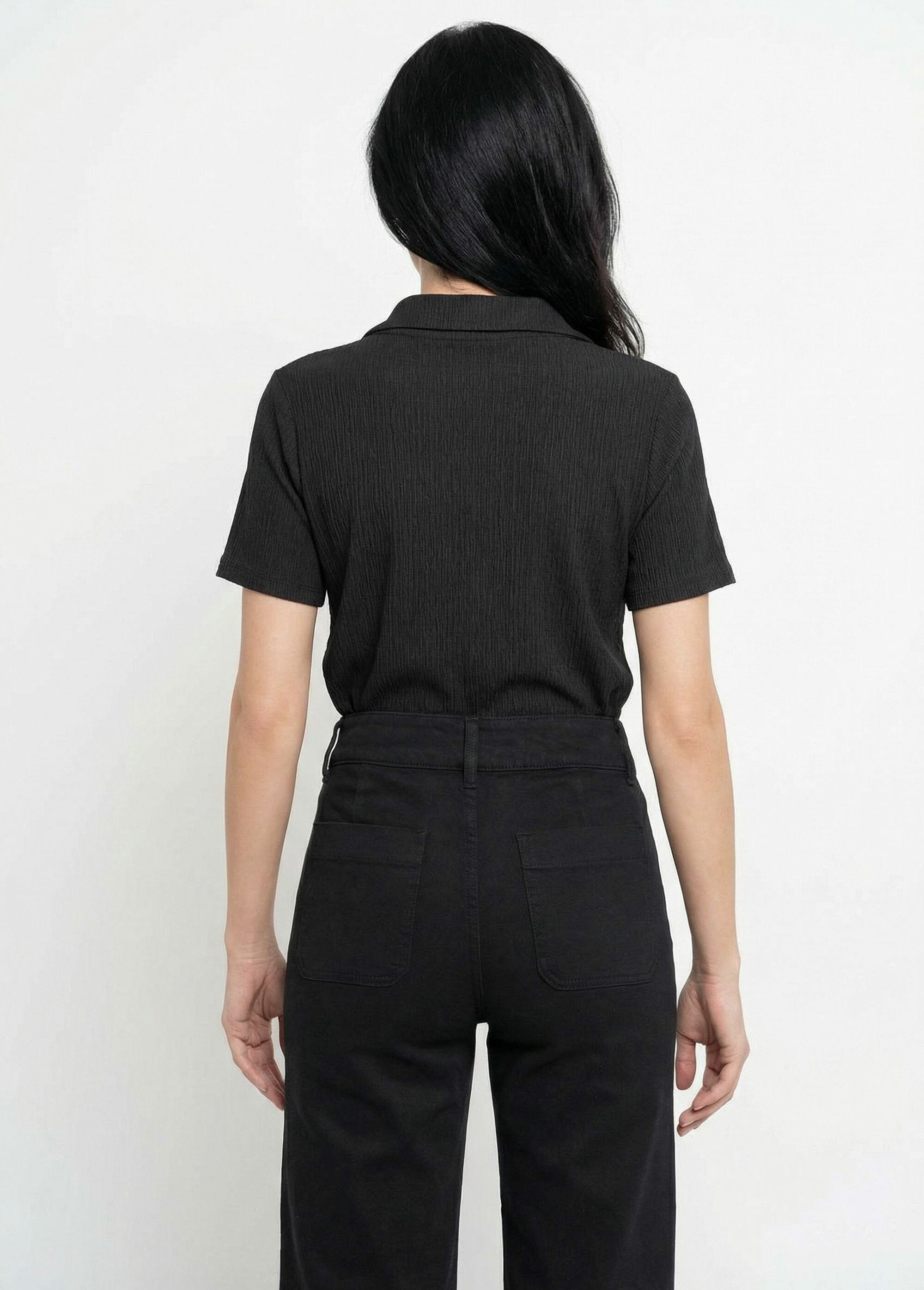 elegante_túnica_de_gofre_con_cuello_en_V_Negro_DO1_slim